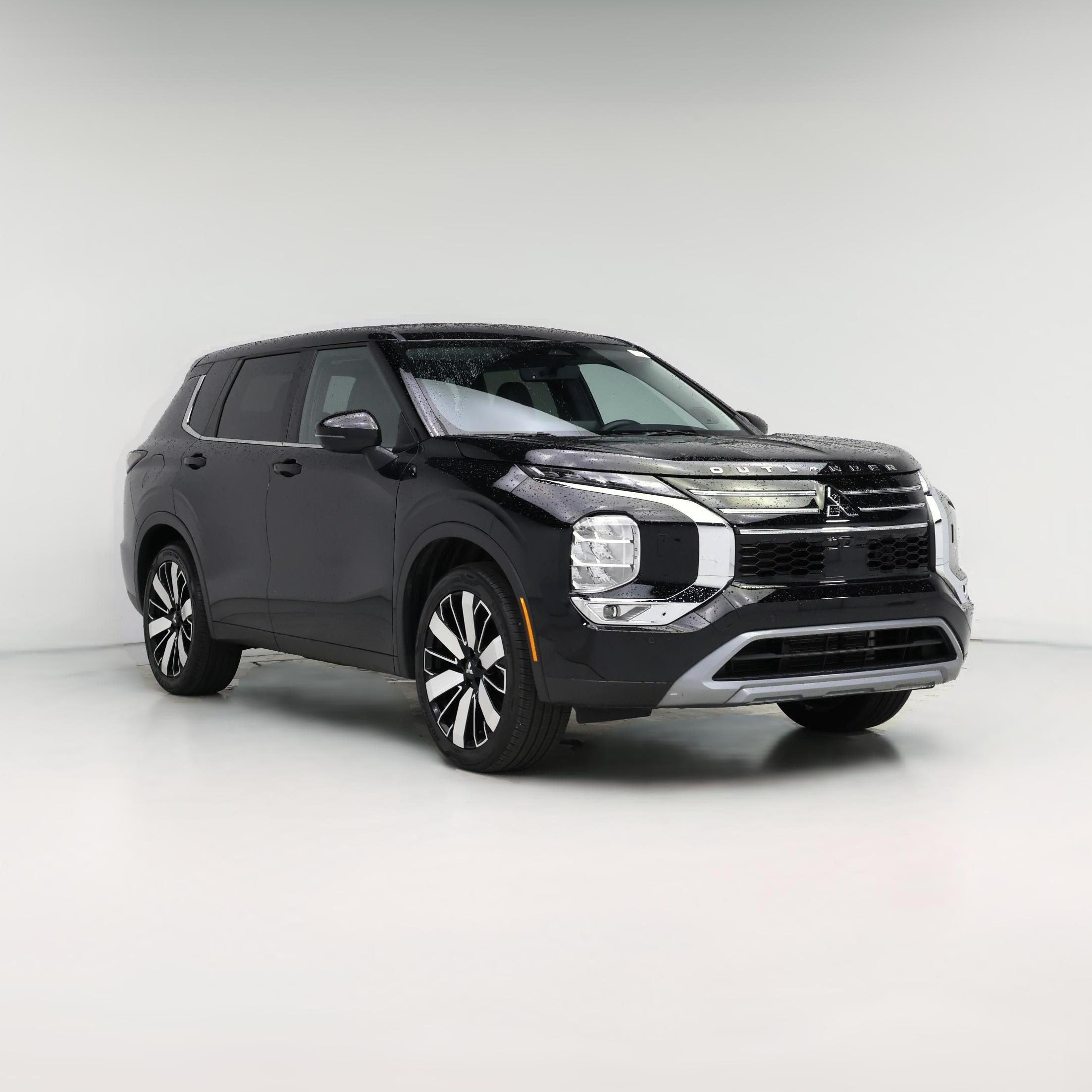 Thumbnail: 2025 Mitsubishi Outlander - 1