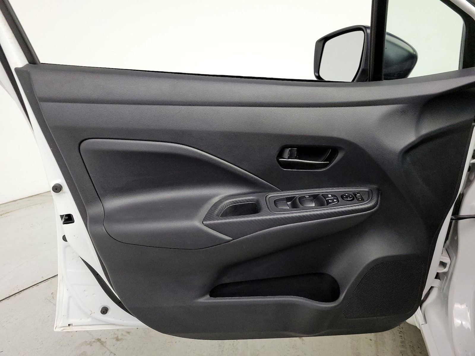 2025 Nissan Versa Sedan S - Photo 13