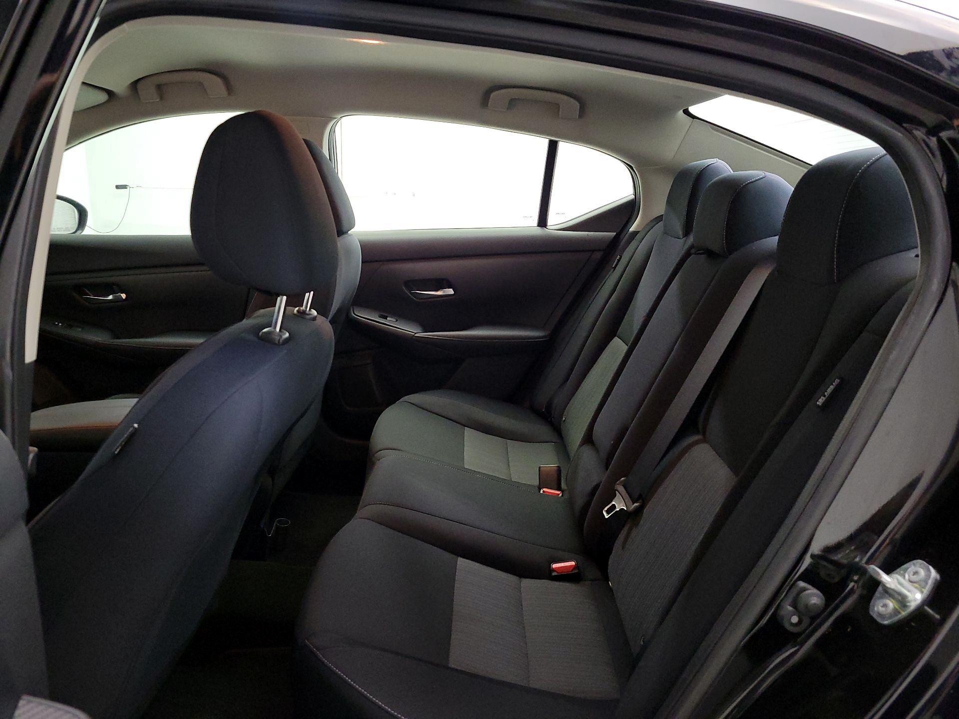 Thumbnail: 2021 Nissan Sentra - 19
