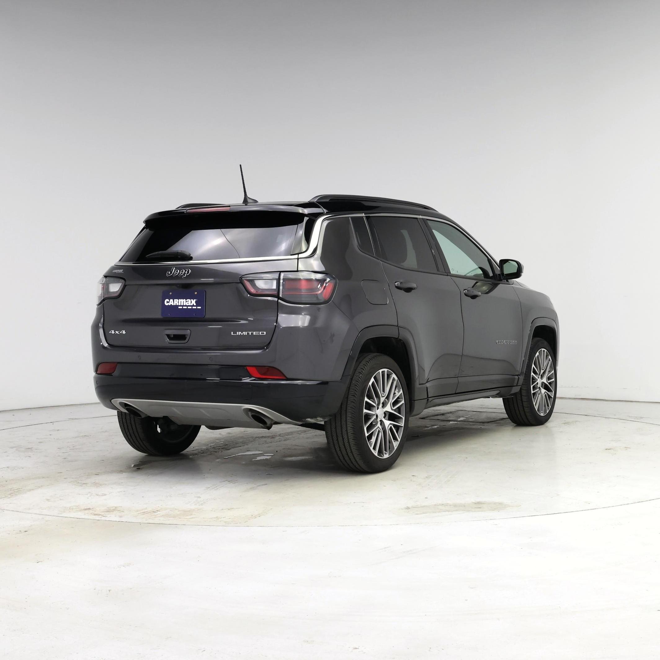 Thumbnail: 2023 Jeep Compass - 8