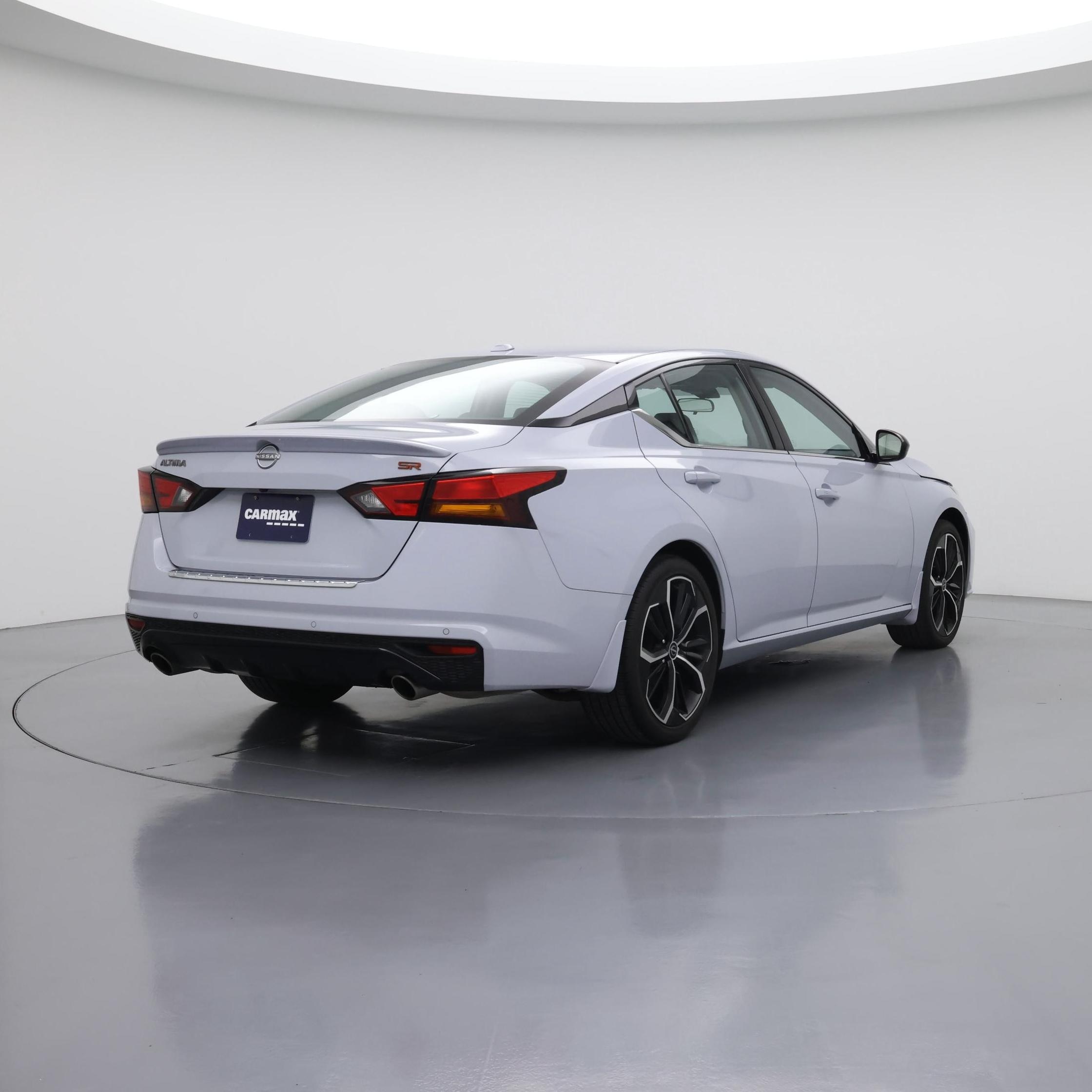 Thumbnail: 2023 Nissan Altima - 8