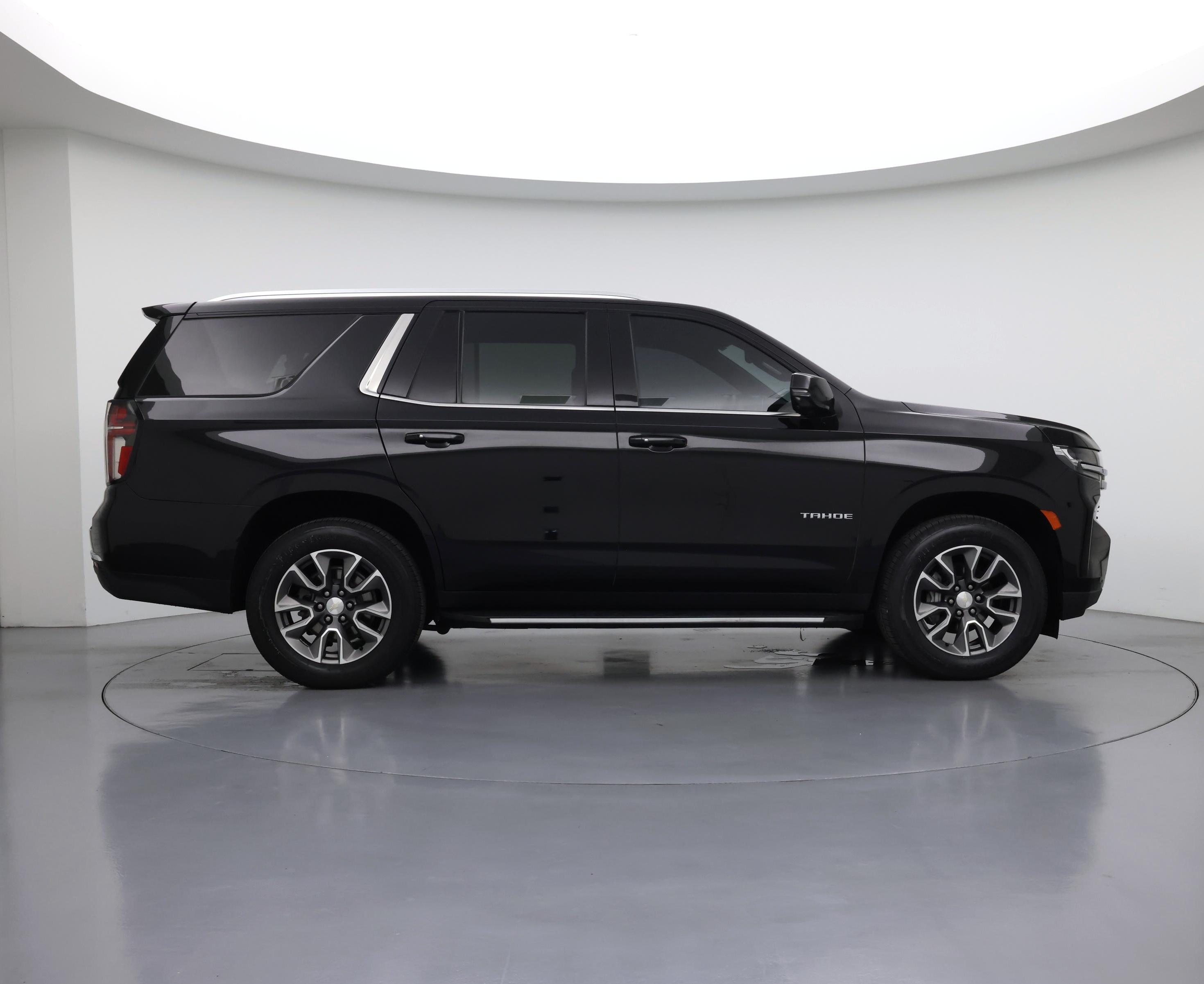 Thumbnail: 2023 Chevrolet Tahoe - 7