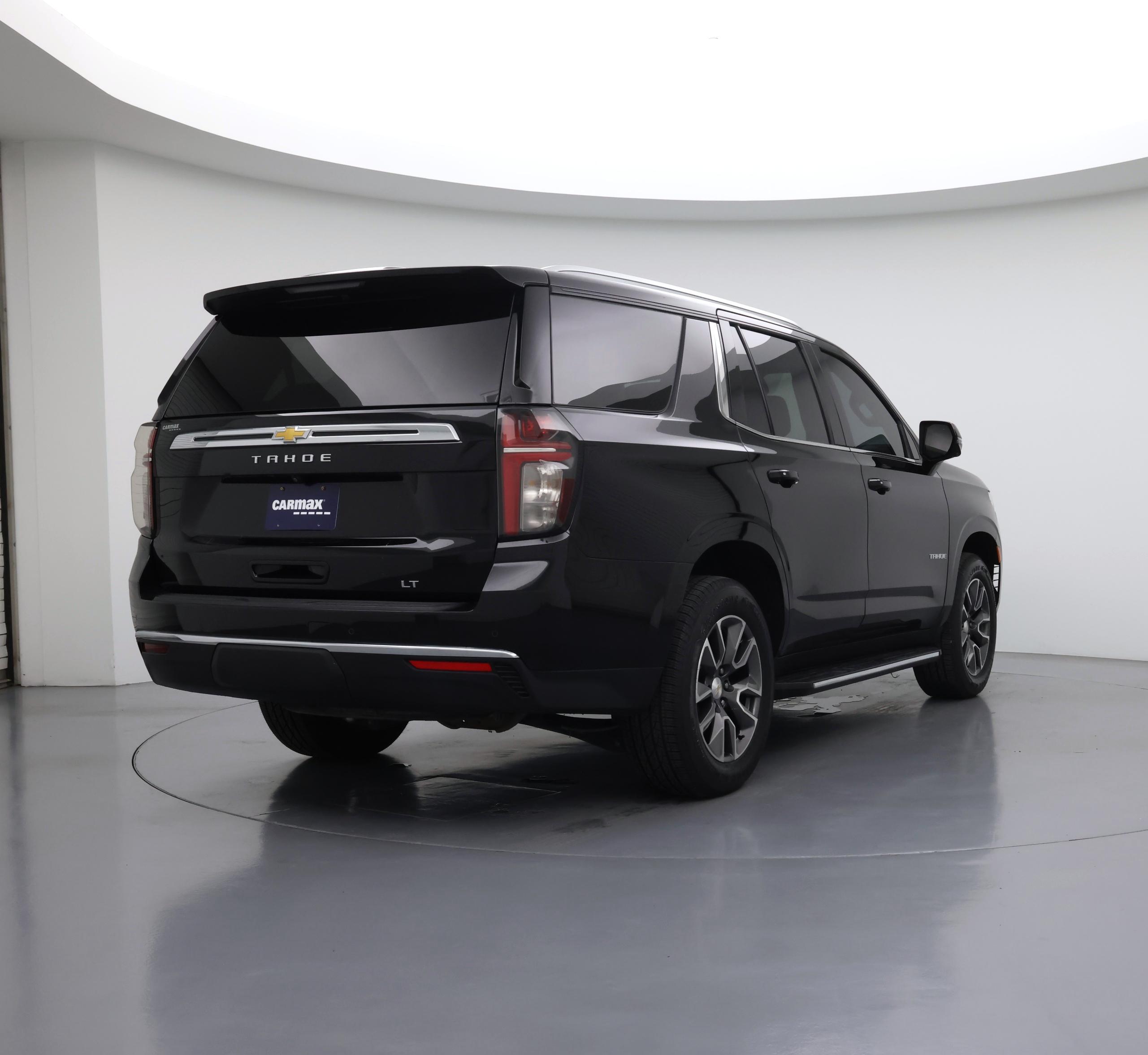 Thumbnail: 2023 Chevrolet Tahoe - 8