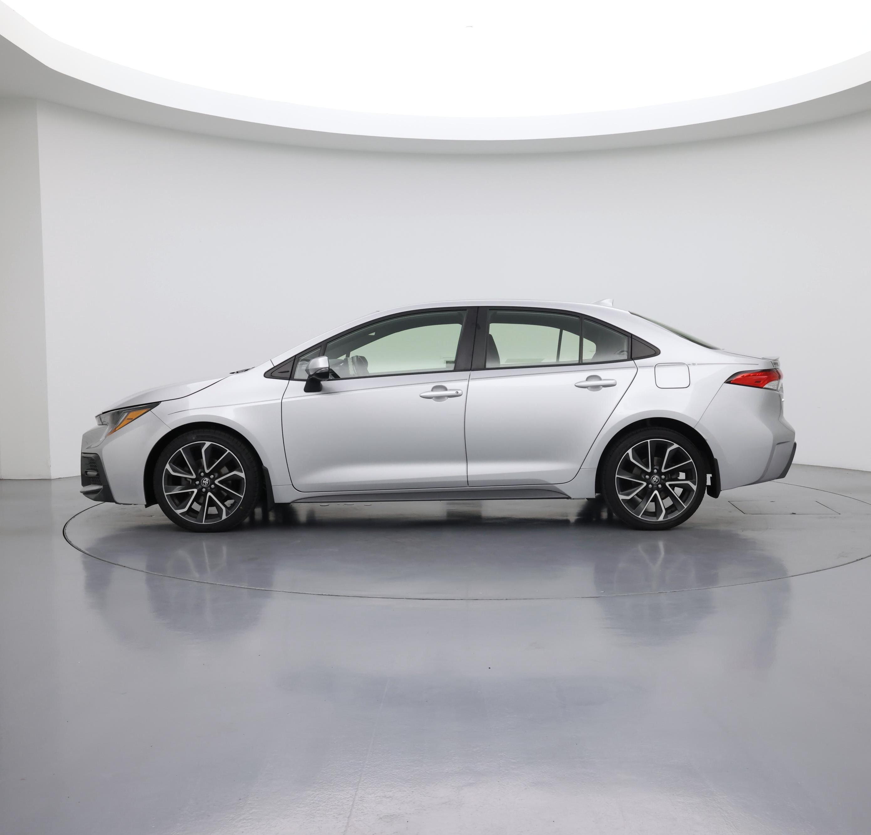 Thumbnail: 2022 Toyota Corolla - 3