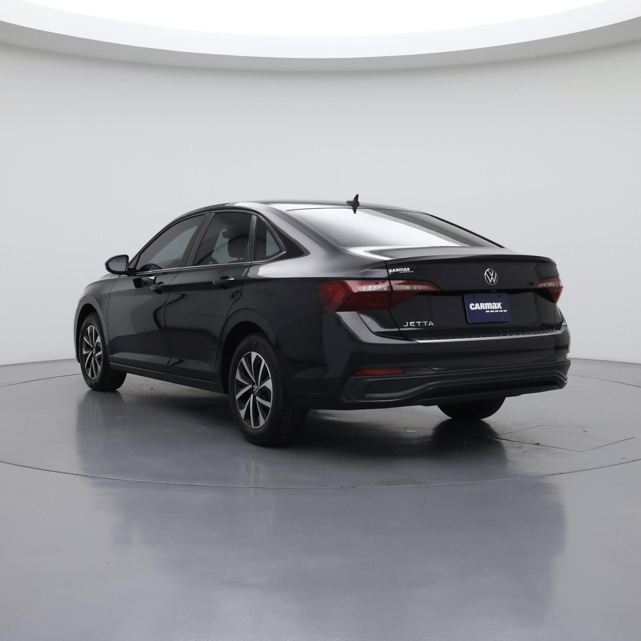 Thumbnail: 2023 Volkswagen Jetta - 2