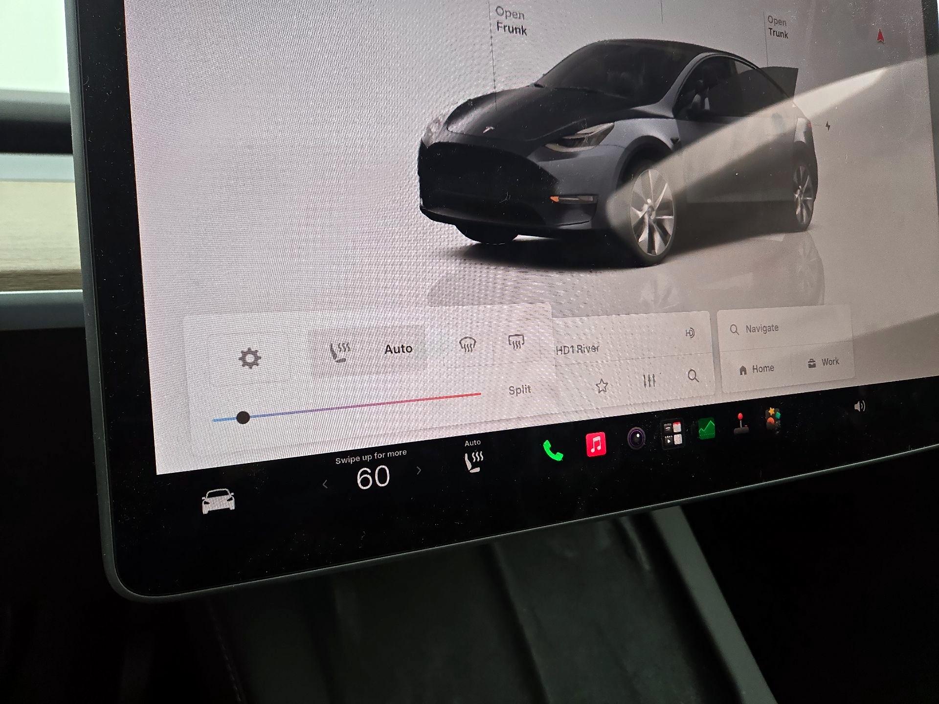 Thumbnail: 2023 Tesla Model Y - 15