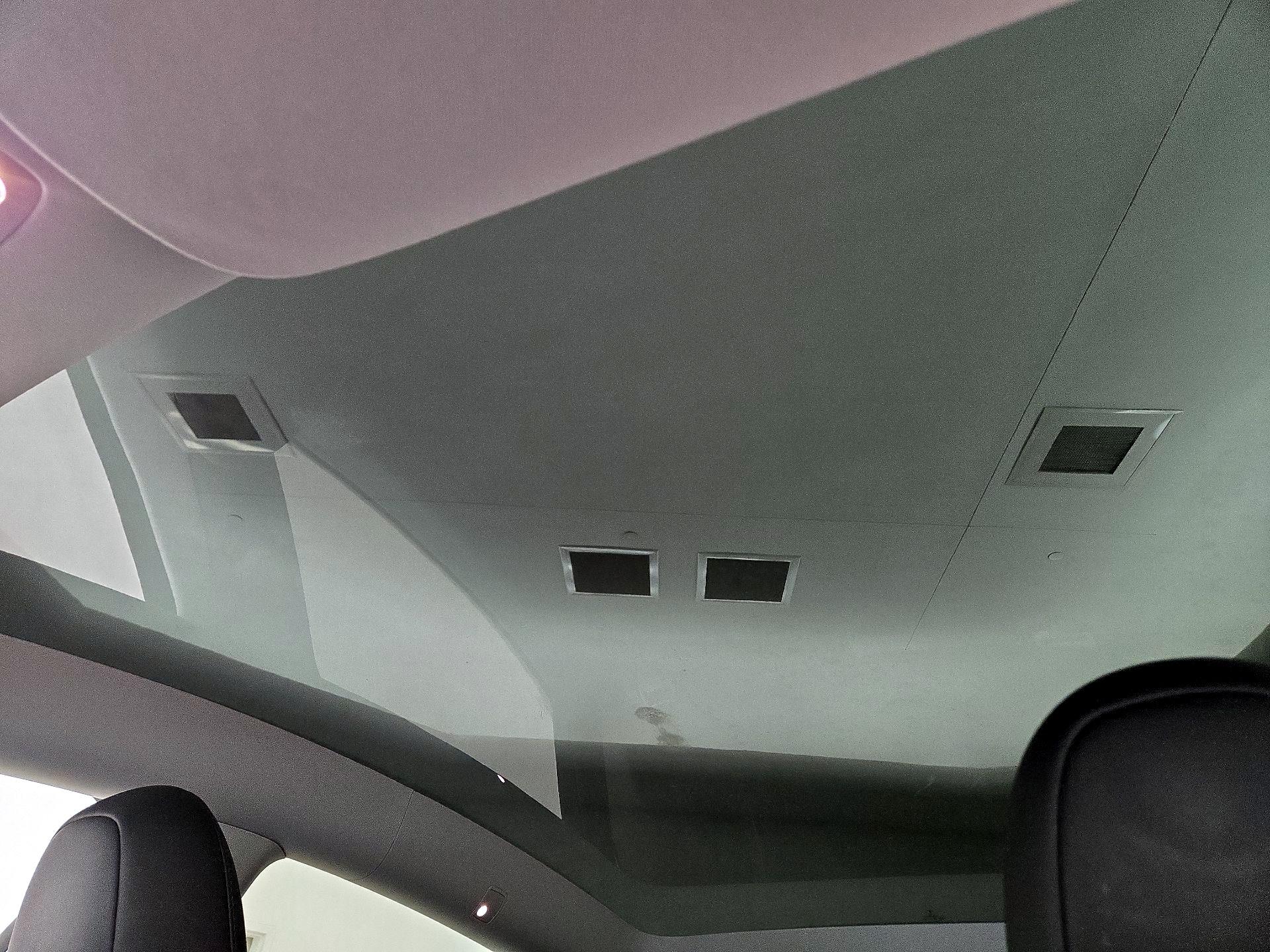 Thumbnail: 2023 Tesla Model Y - 18