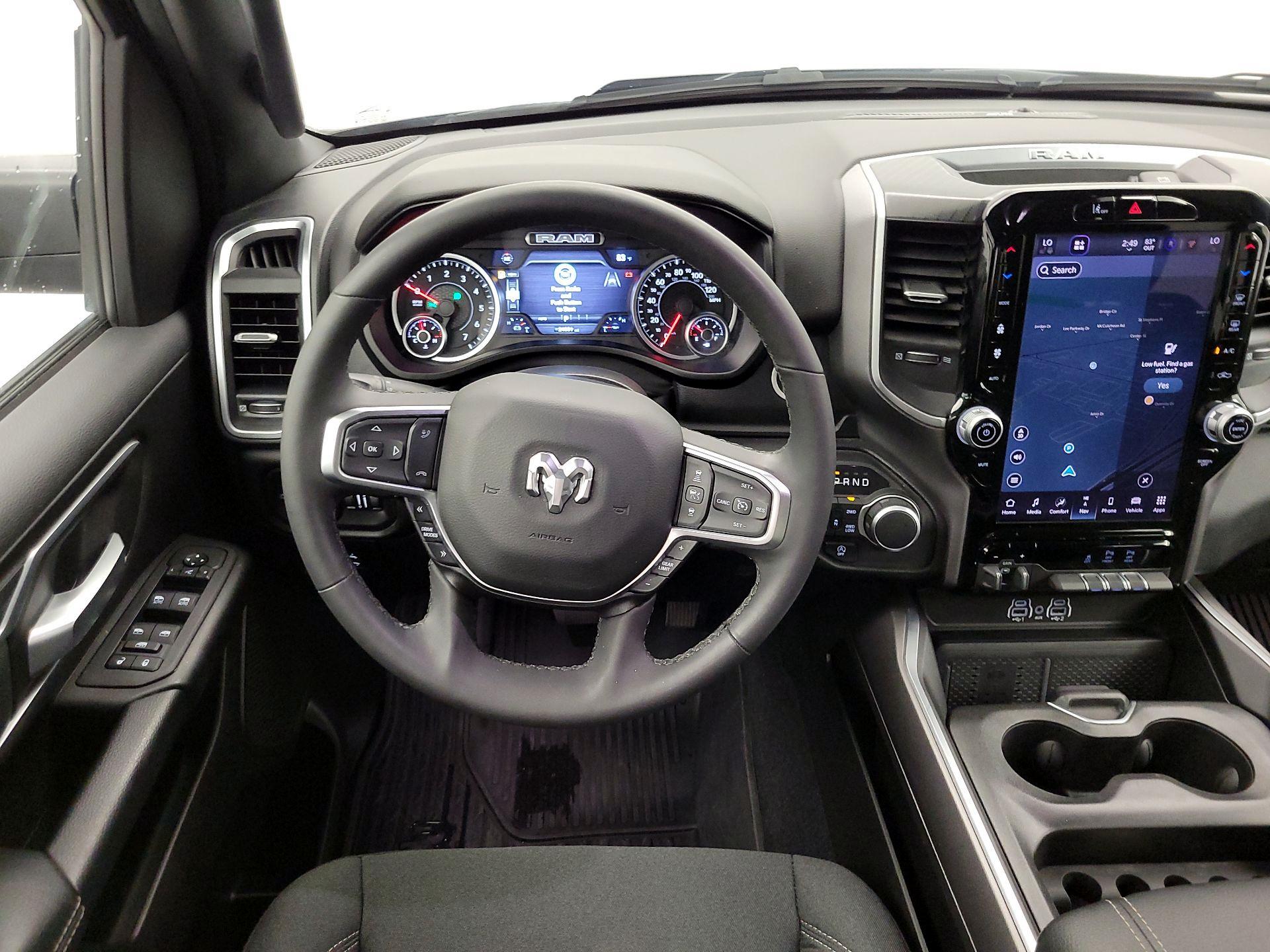 Thumbnail: 2025 RAM 1500 - 10