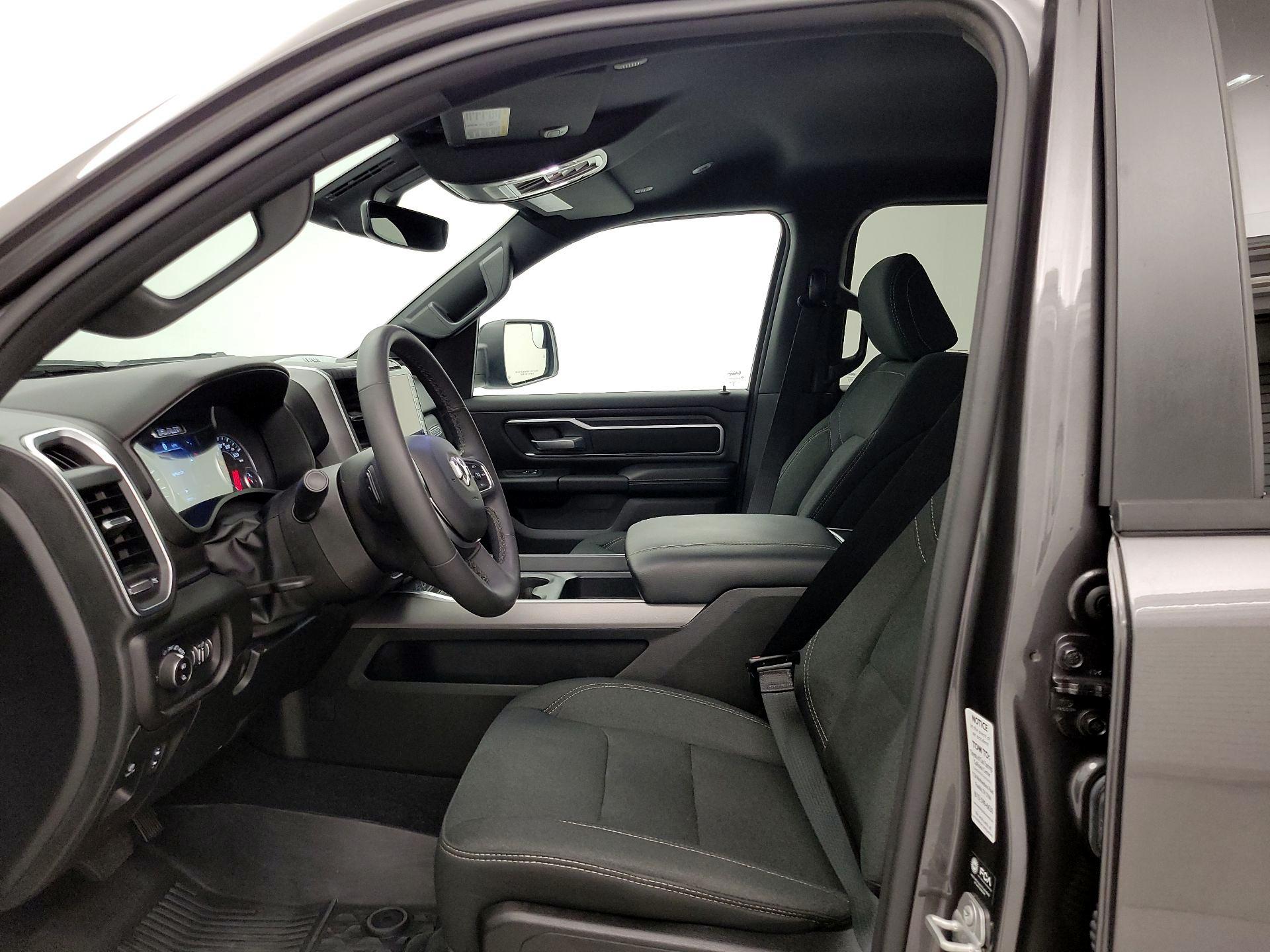 Thumbnail: 2025 RAM 1500 - 11