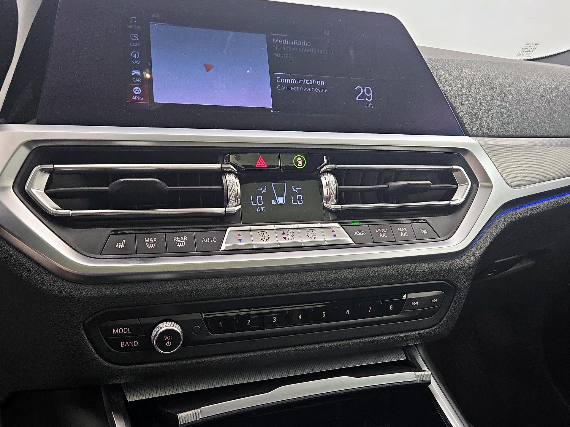 Thumbnail: 2021 BMW 4 Series - 16