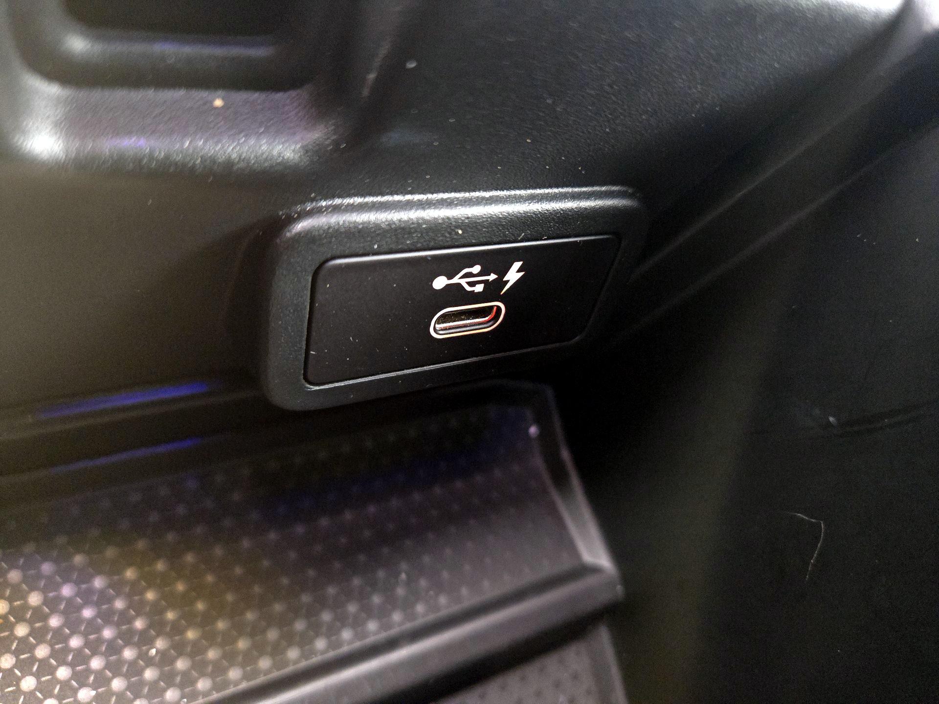 Thumbnail: 2021 BMW 4 Series - 18