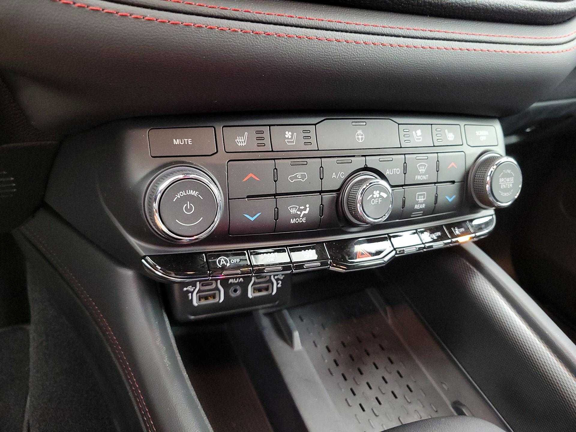 Thumbnail: 2026 Dodge Durango - 17