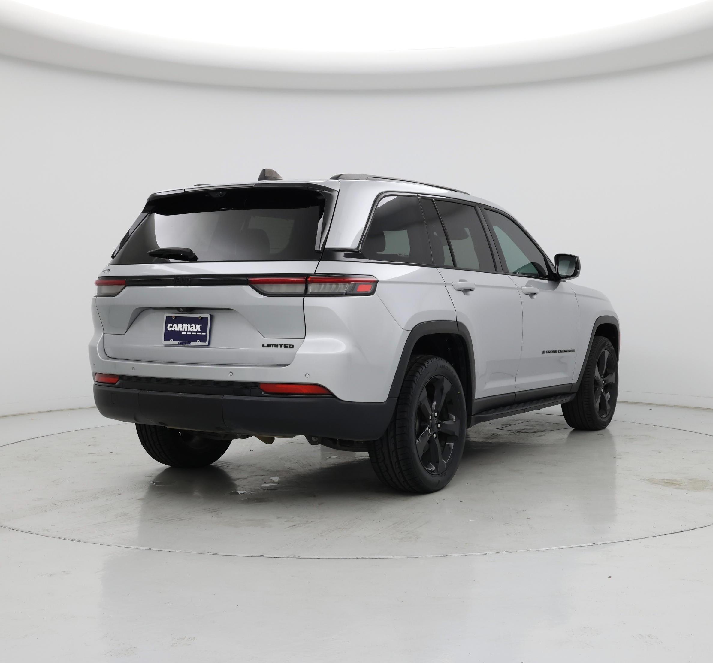 Thumbnail: 2024 Jeep Grand Cherokee - 8