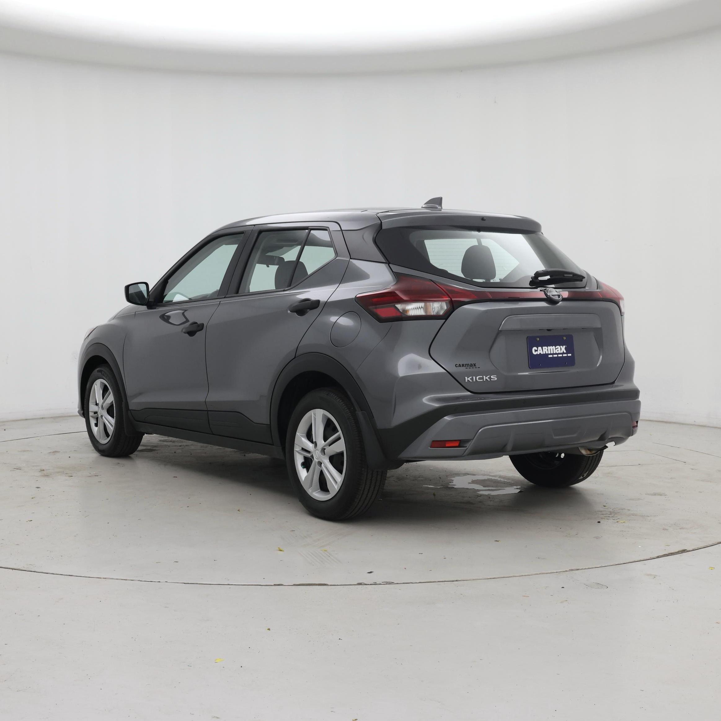 Thumbnail: 2025 Nissan Kicks - 2