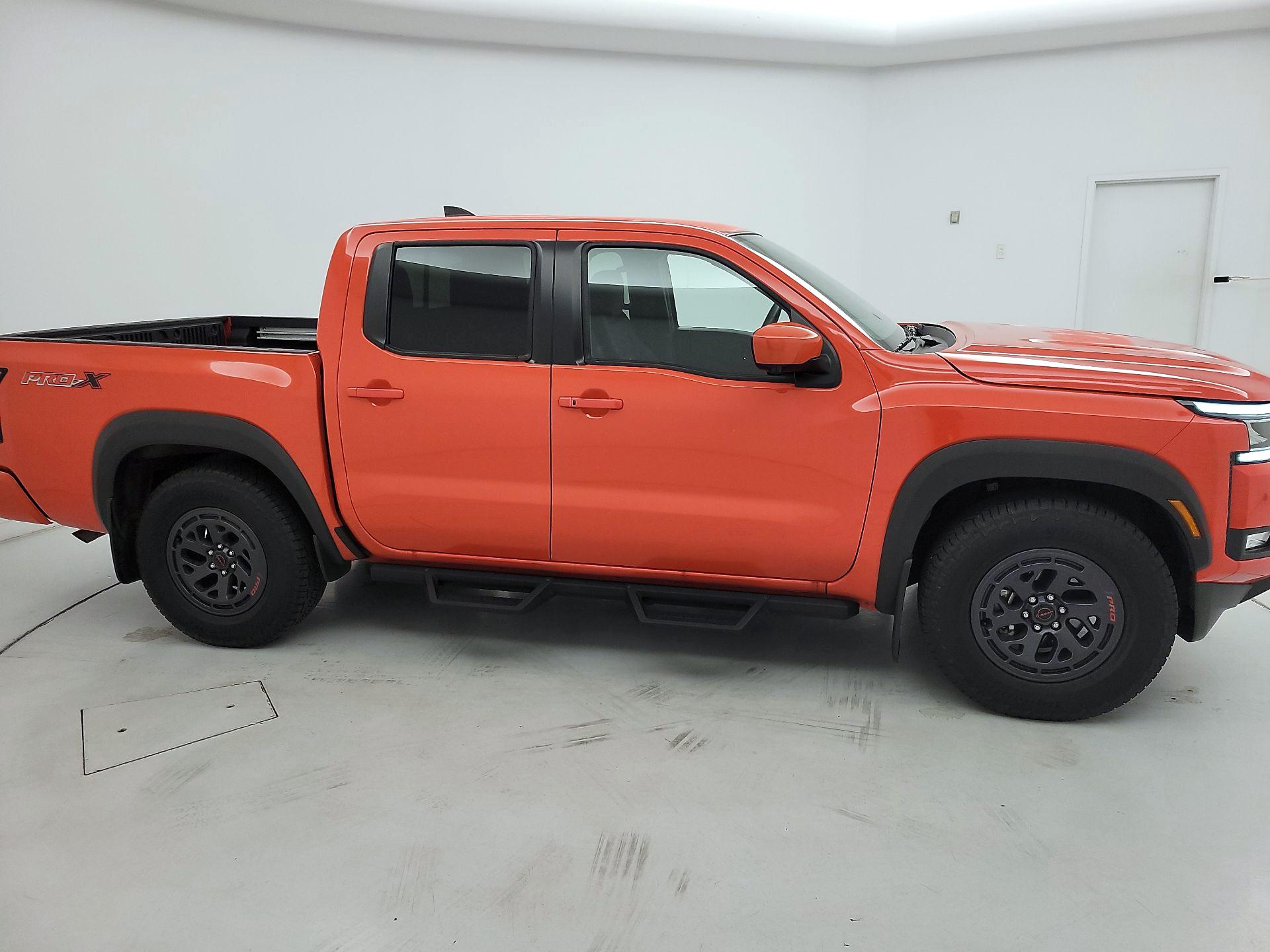 Thumbnail: 2025 Nissan Frontier - 4