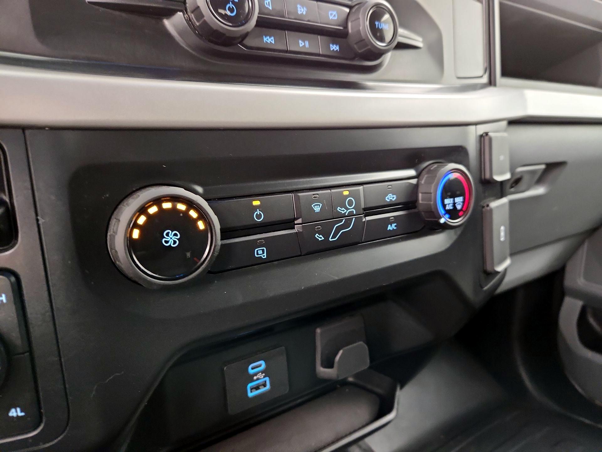 Thumbnail: 2022 Ford F-150 - 16