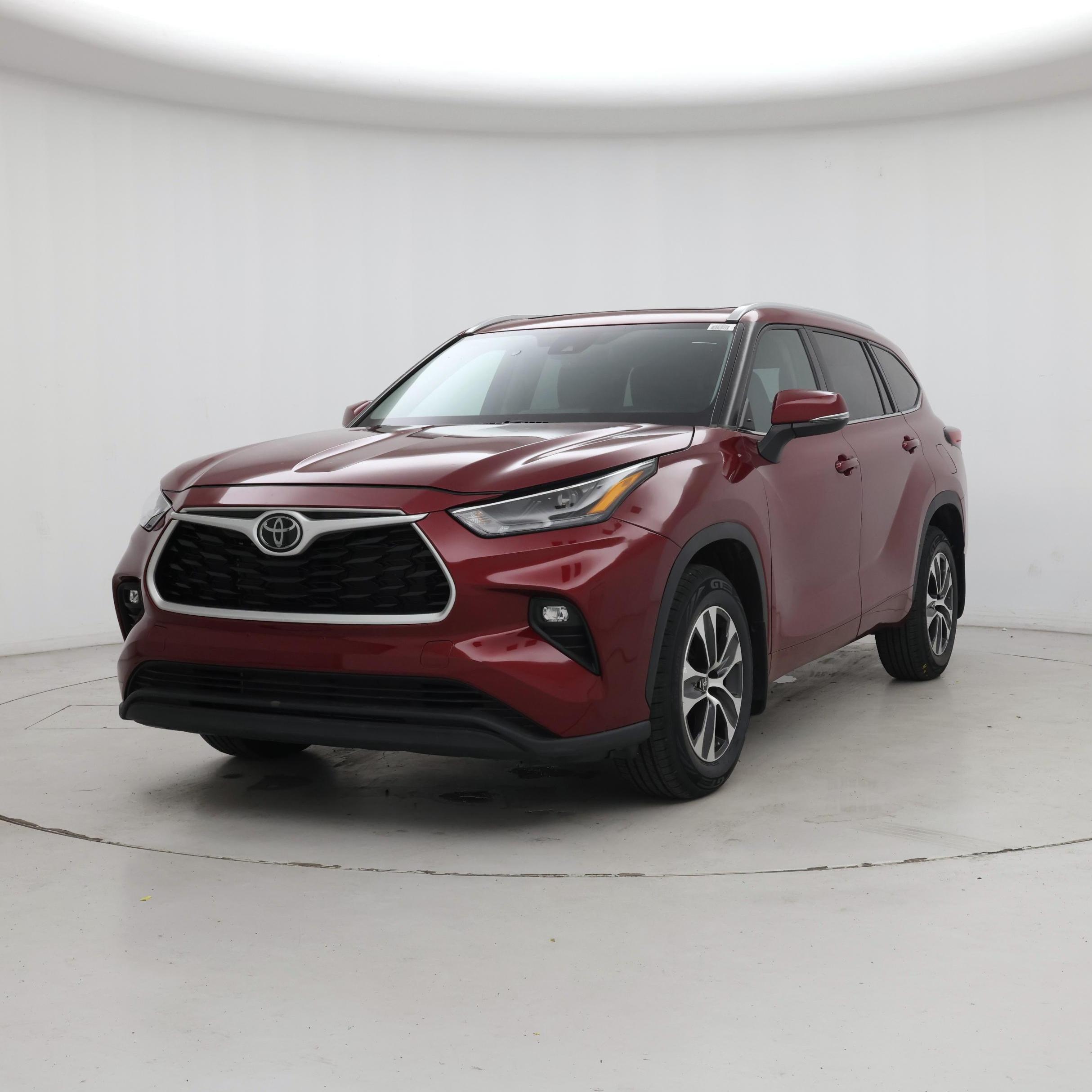 Thumbnail: 2022 Toyota Highlander - 4