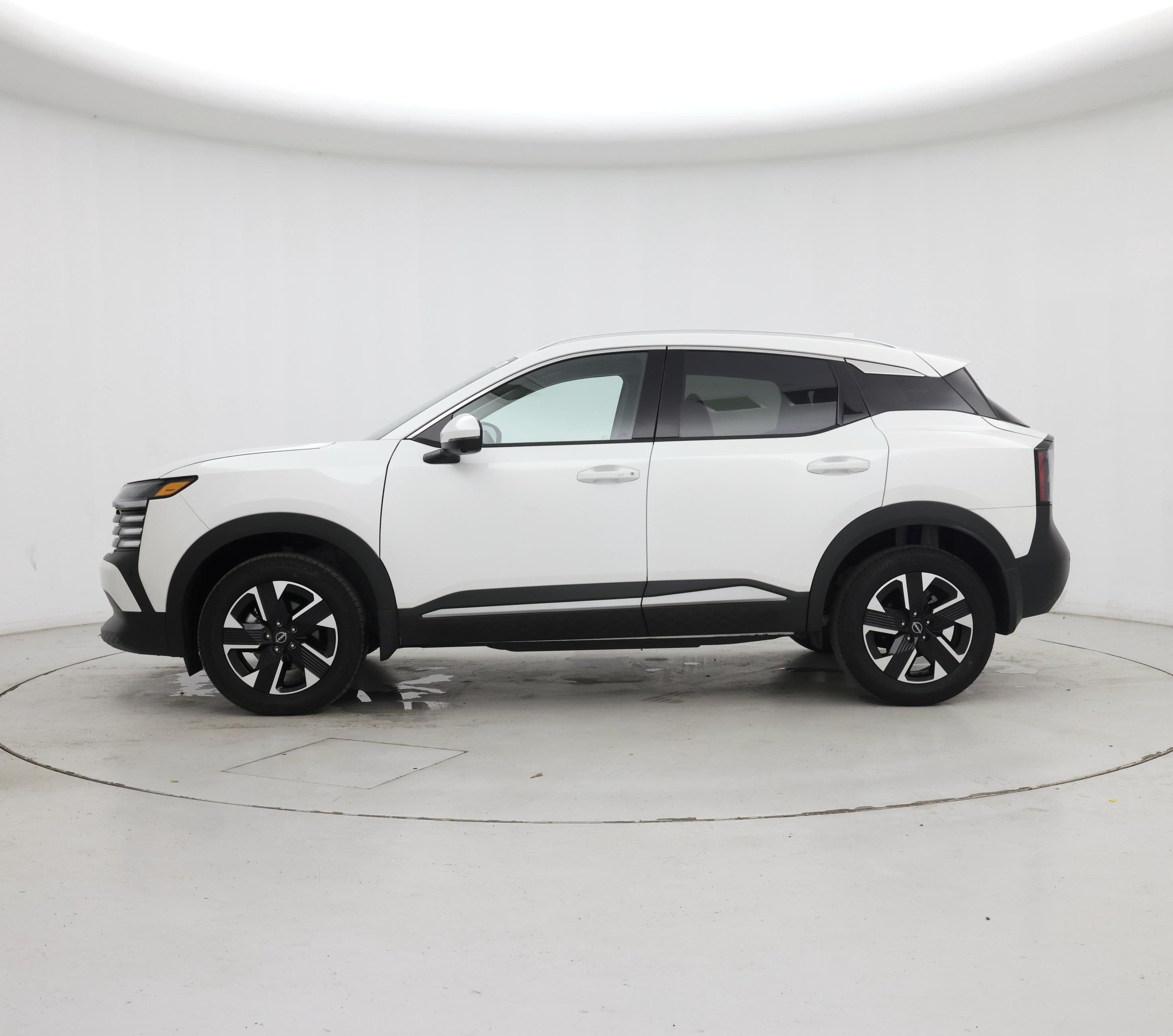 Thumbnail: 2025 Nissan Kicks - 3