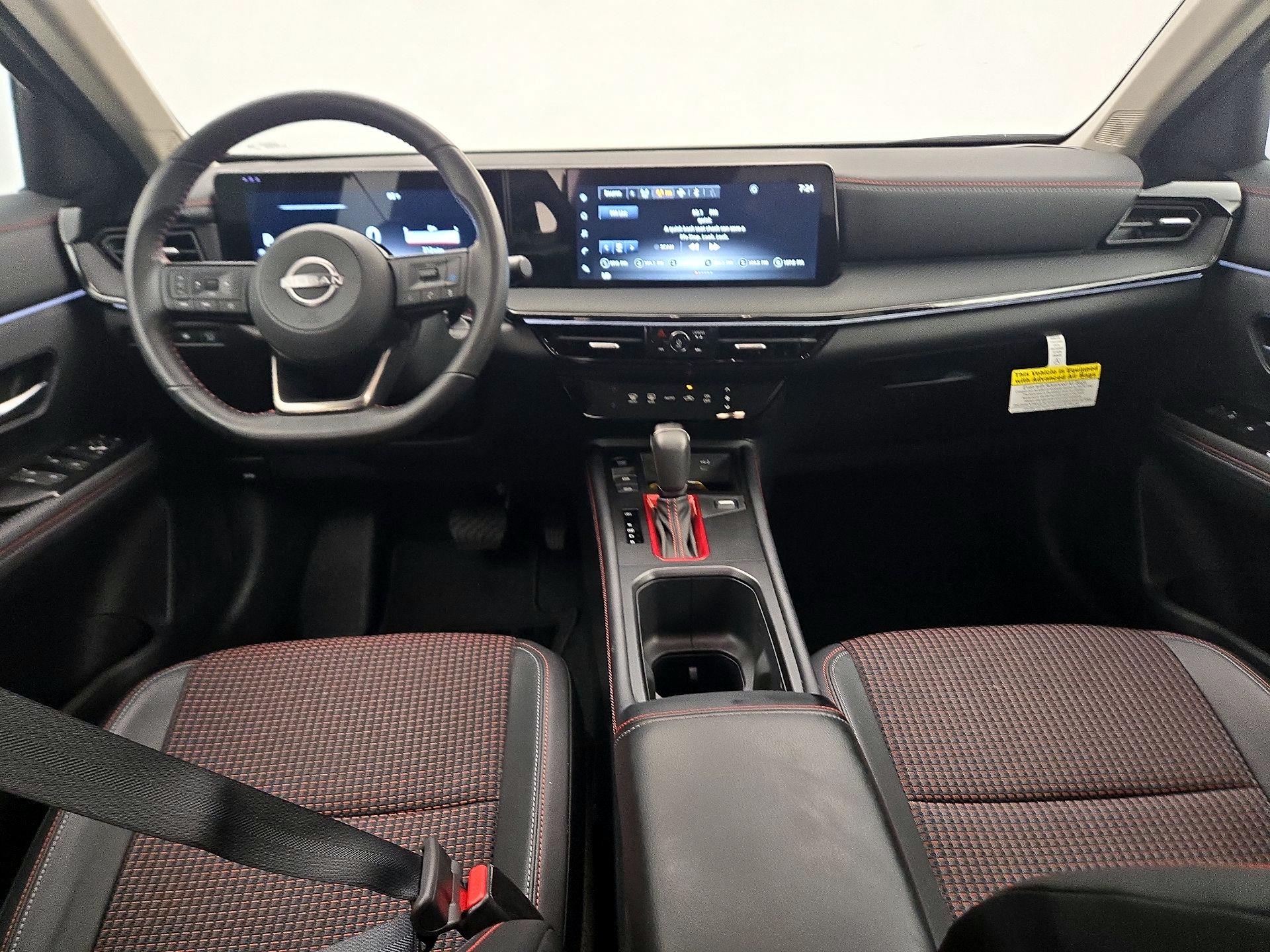 Thumbnail: 2025 Nissan Kicks - 9