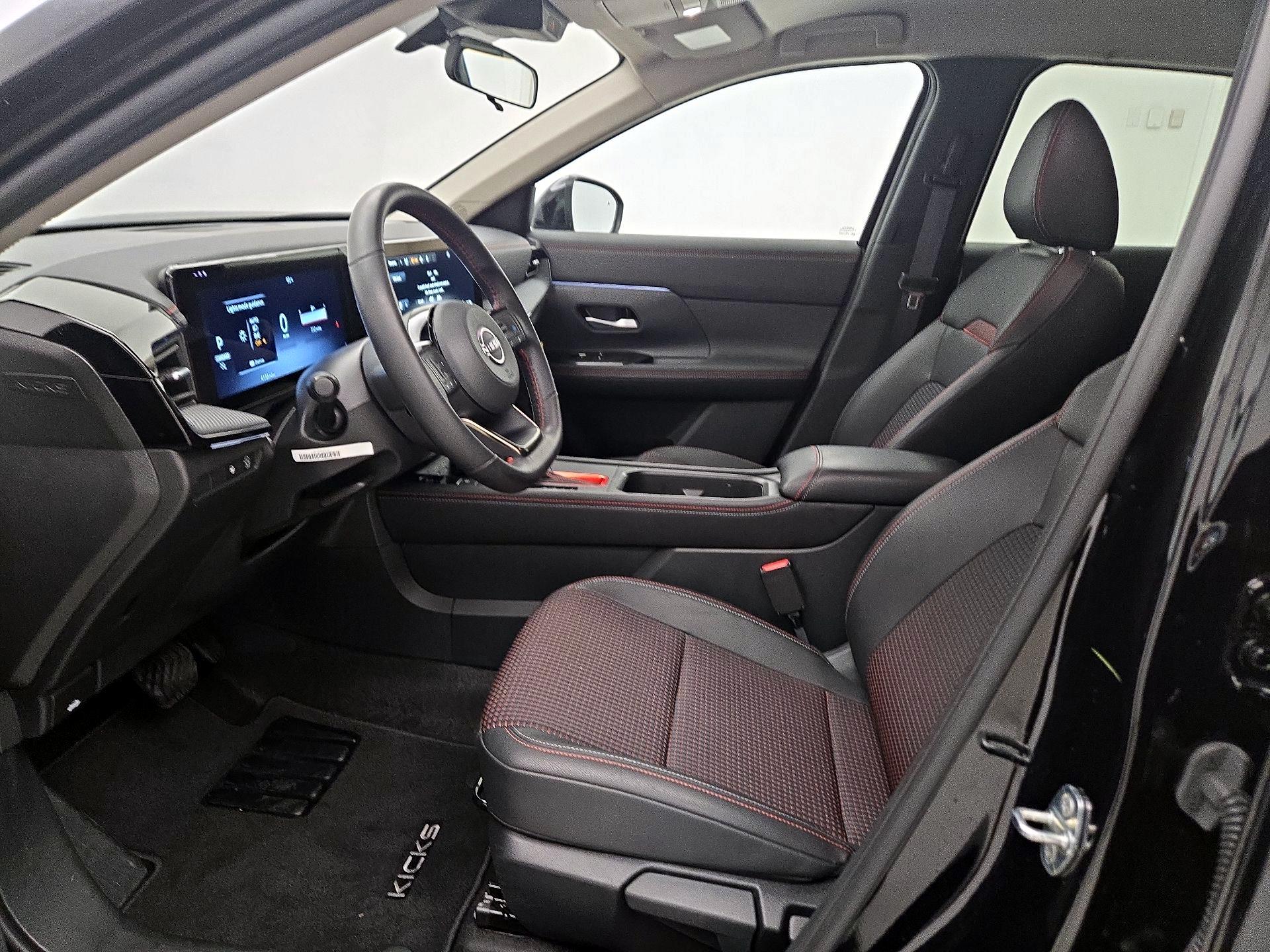 Thumbnail: 2025 Nissan Kicks - 11