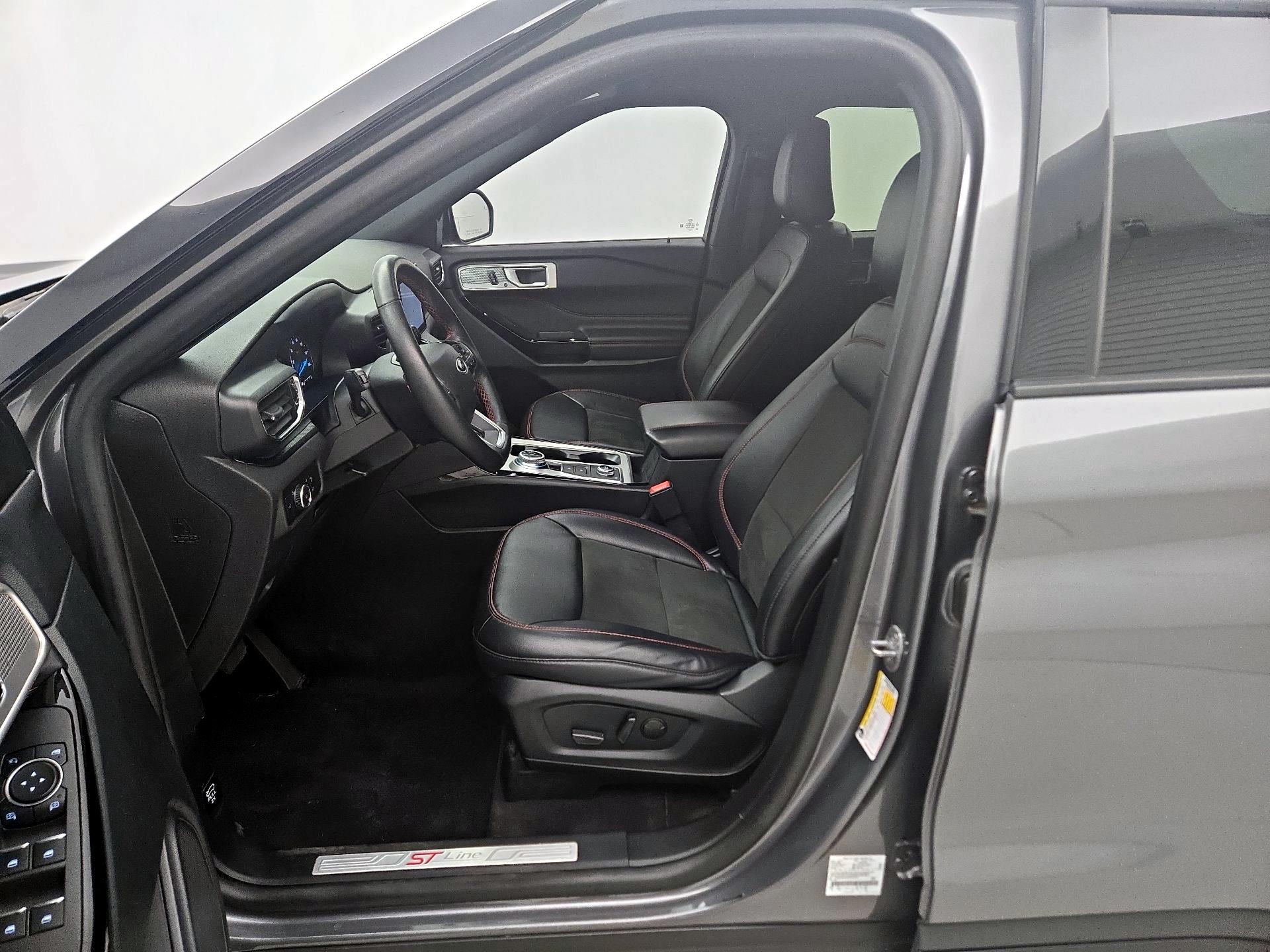 Thumbnail: 2023 Ford Explorer - 11