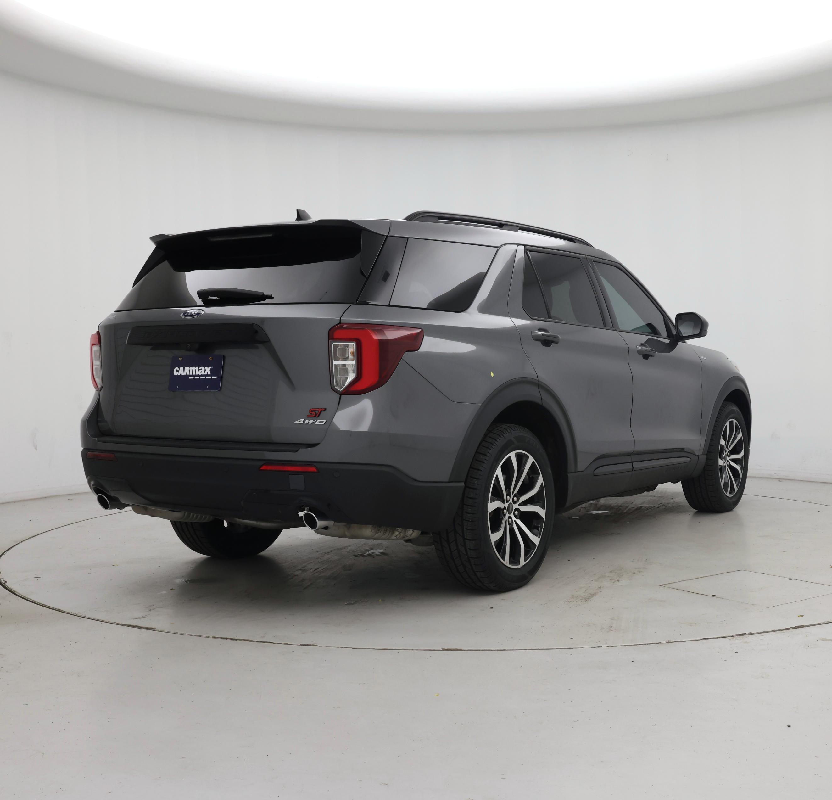 Thumbnail: 2023 Ford Explorer - 8