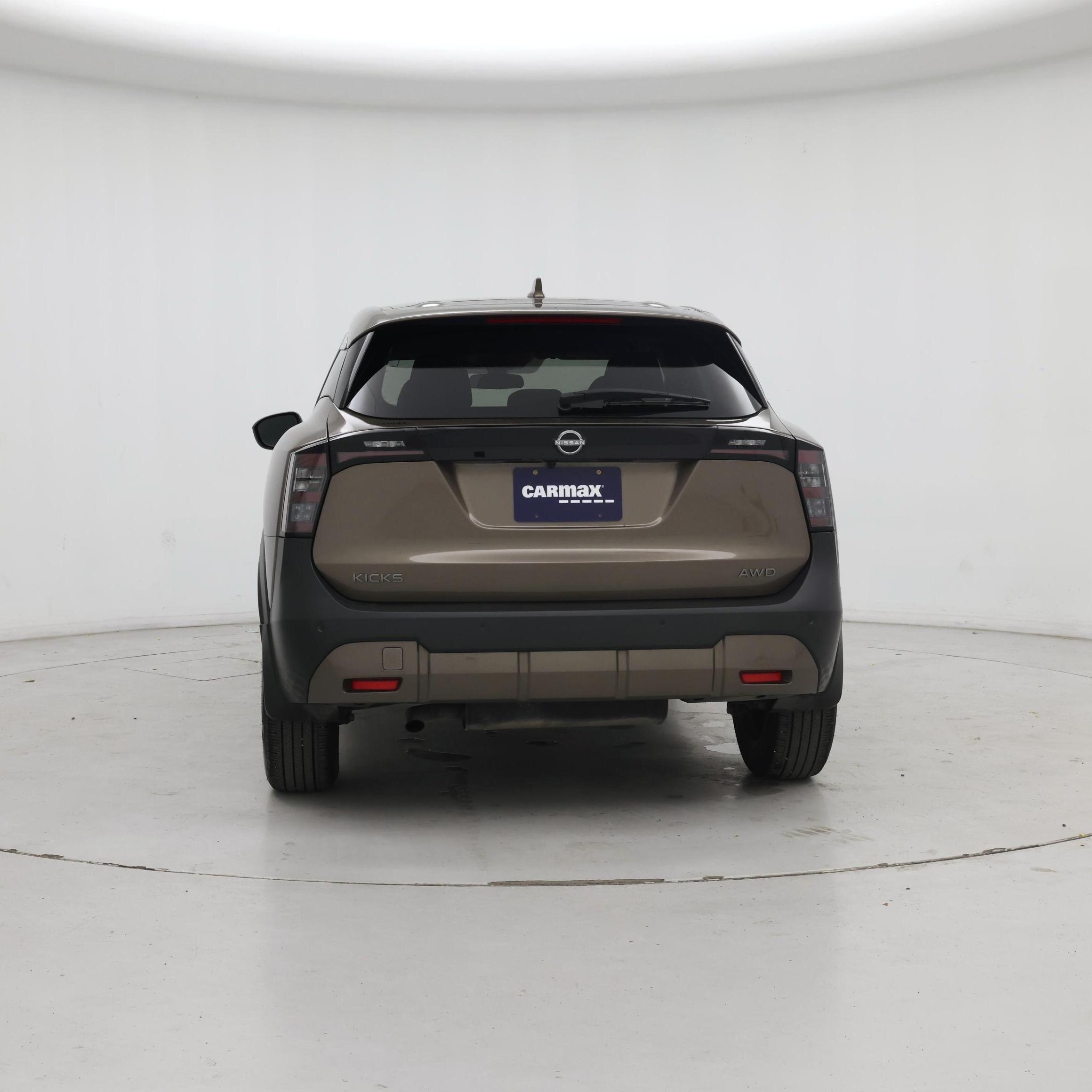Thumbnail: 2025 Nissan Kicks - 6