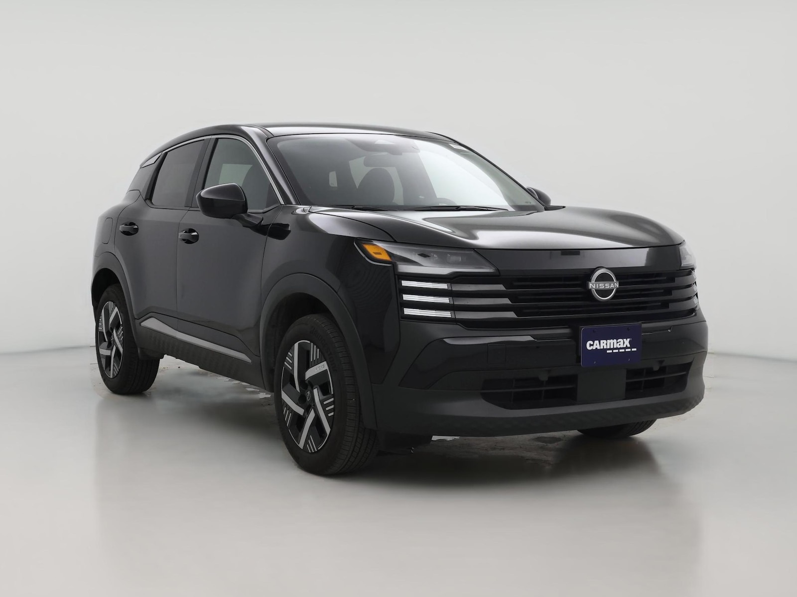 2025 Nissan Kicks