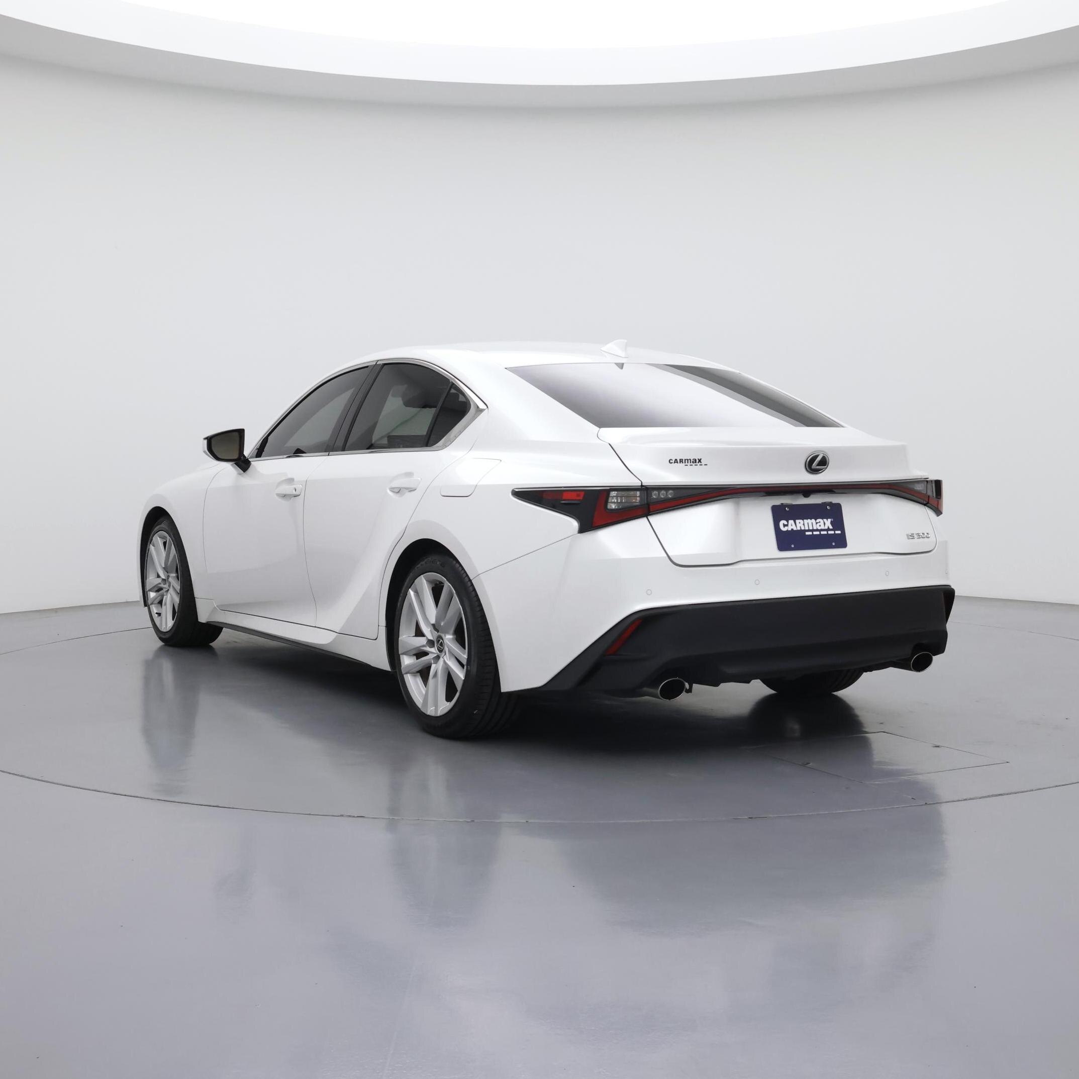 Thumbnail: 2023 Lexus IS - 2