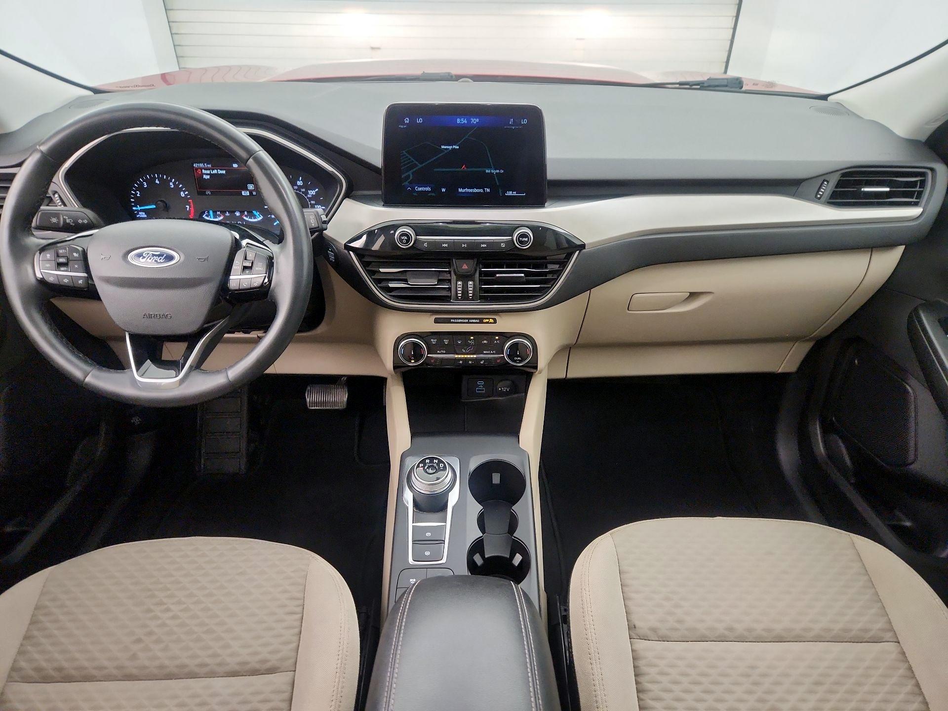 Thumbnail: 2022 Ford Escape - 9