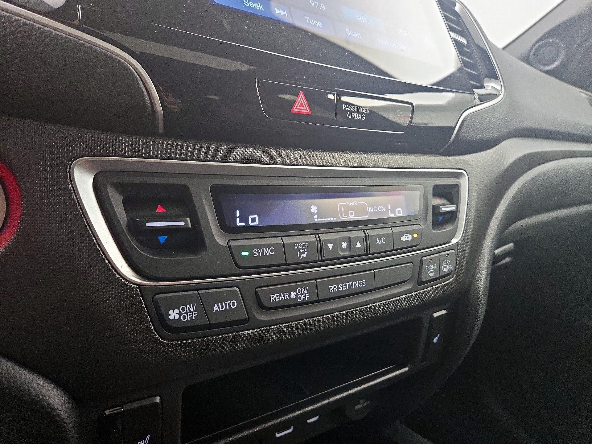 Thumbnail: 2024 Honda Passport - 17