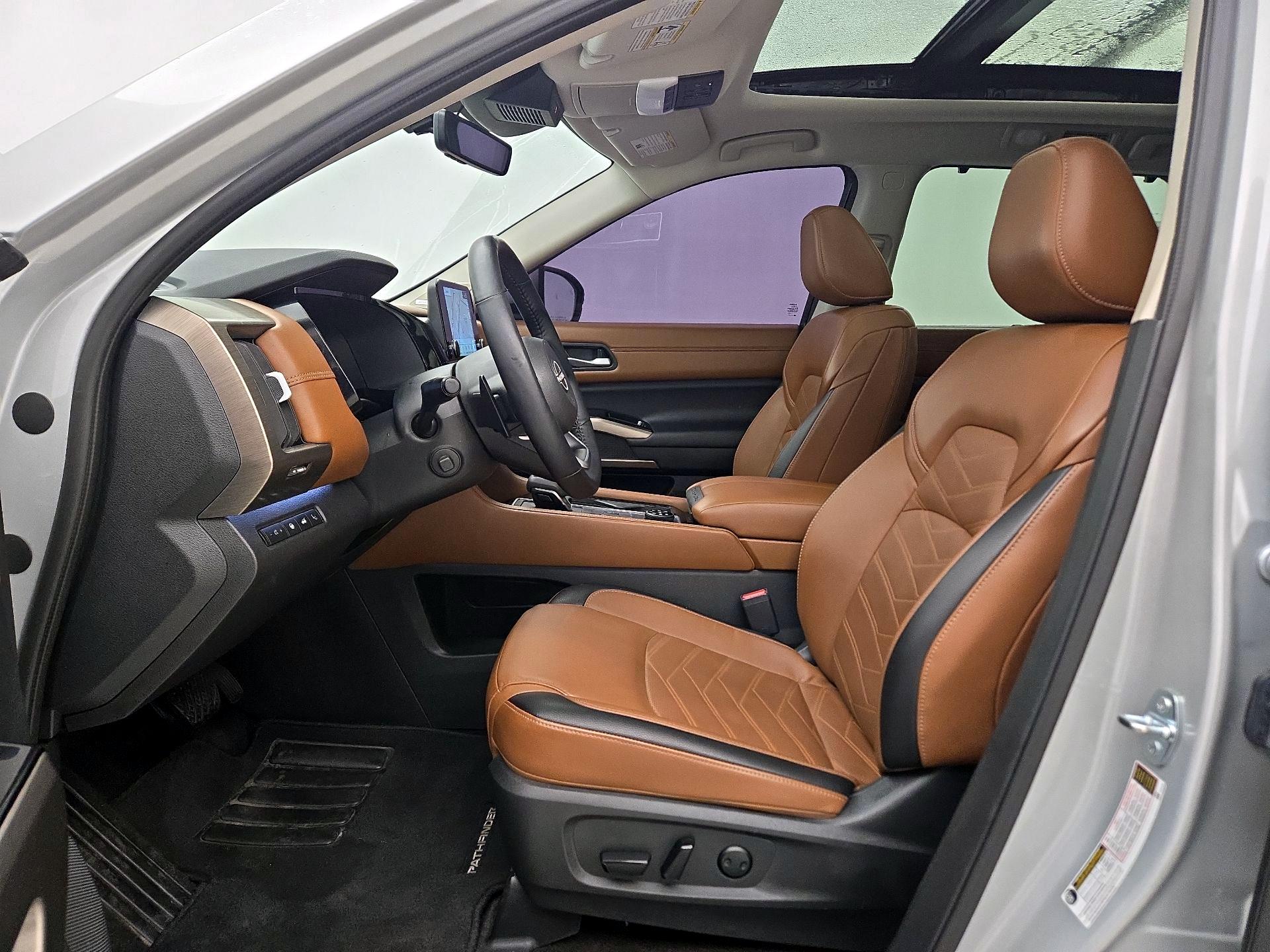 Thumbnail: 2025 Nissan Pathfinder - 11