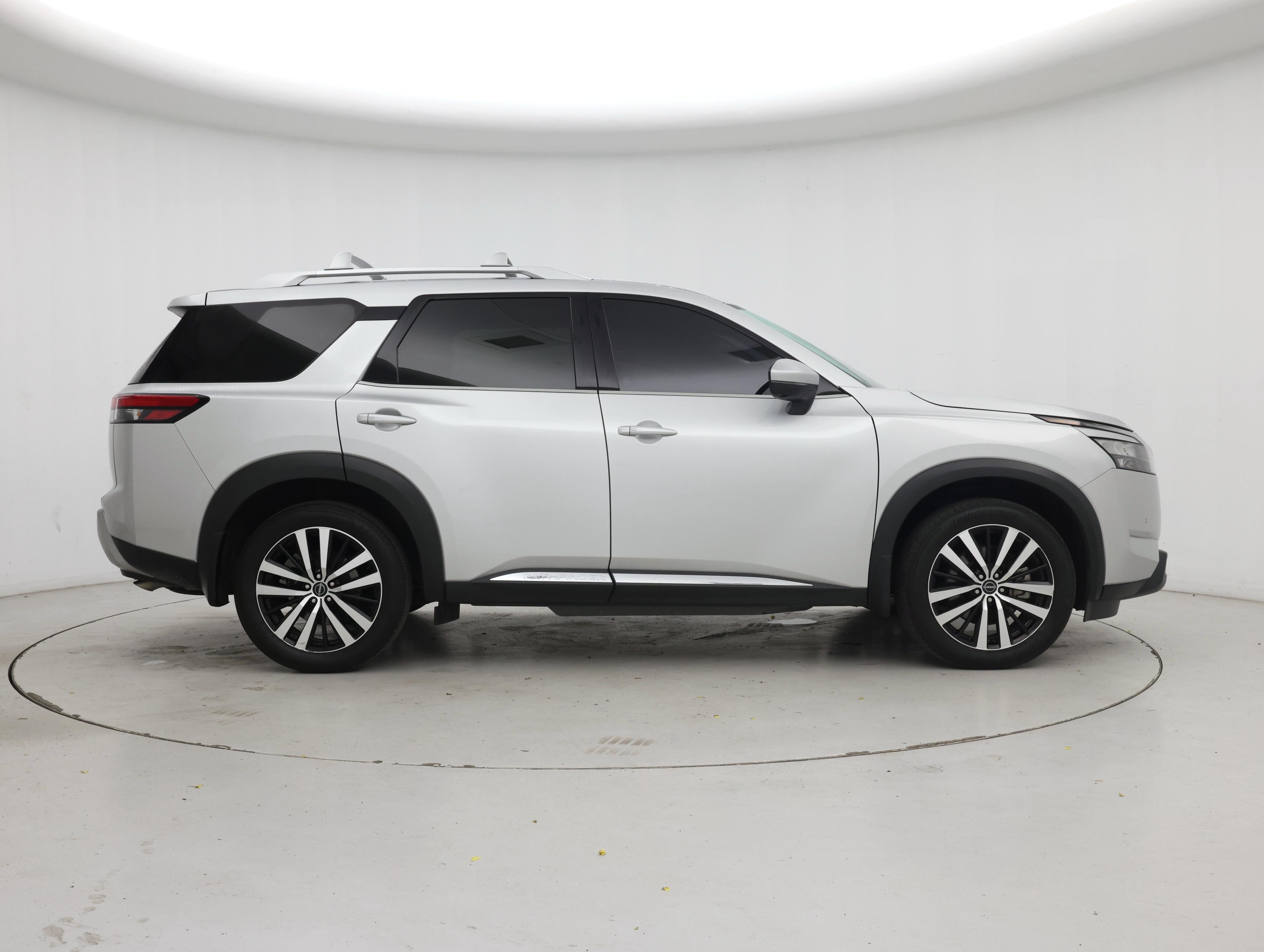 Thumbnail: 2025 Nissan Pathfinder - 7