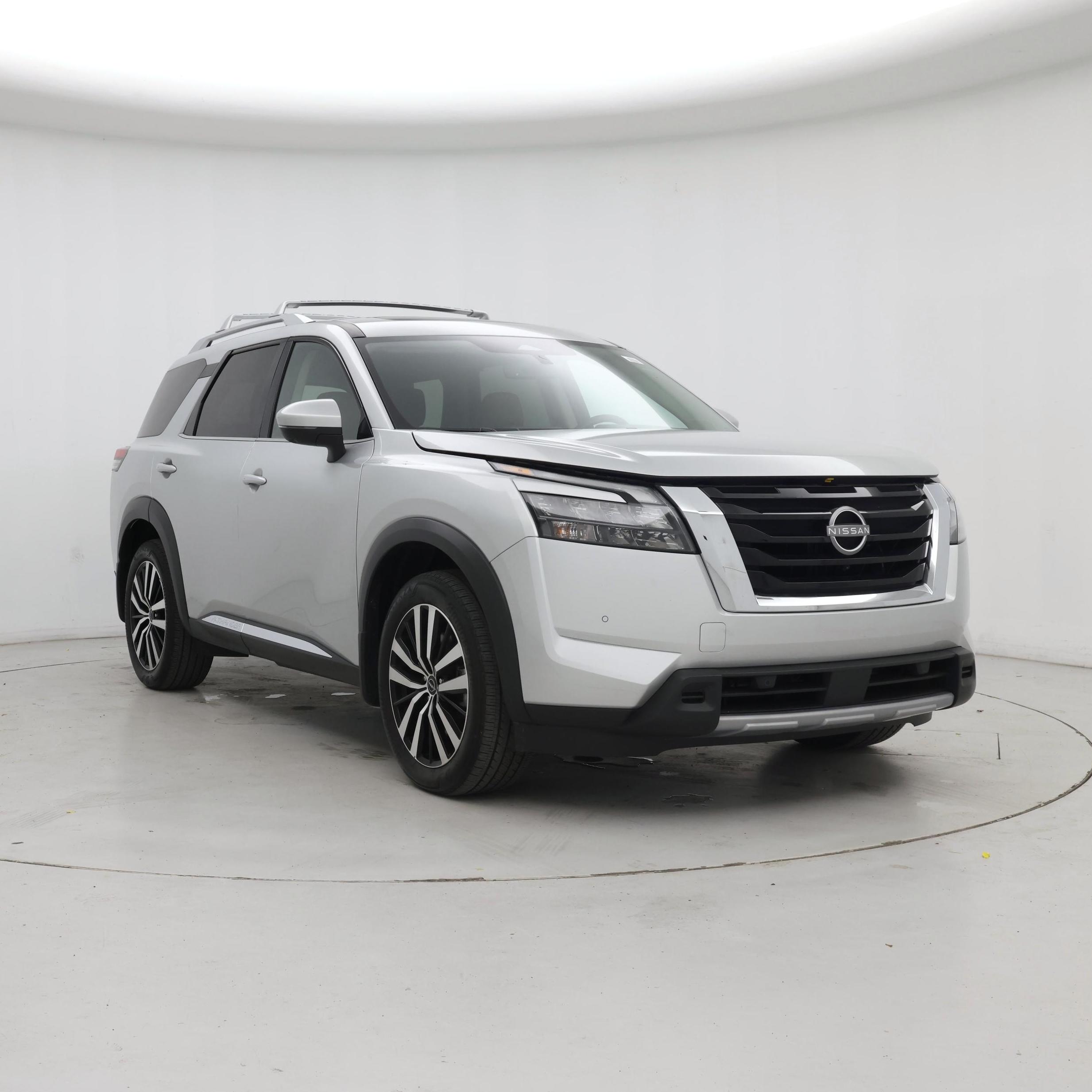 Silver 2025 Nissan Pathfinder SUV / Crossover Front-Wheel Drive Automatic