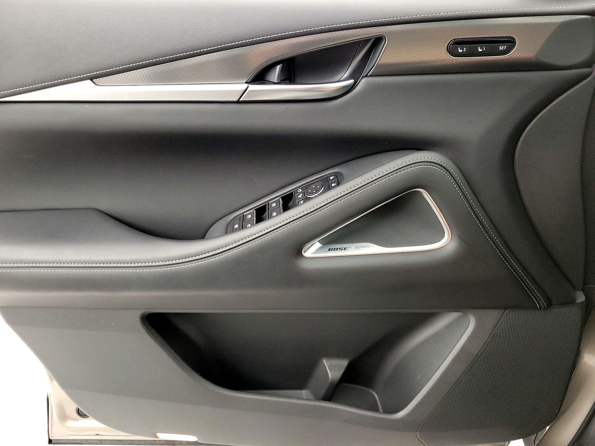 Thumbnail: 2023 INFINITI QX60 - 12
