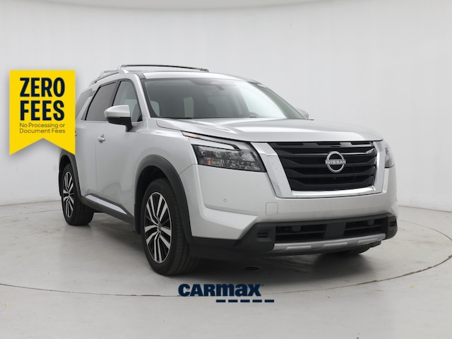 Silver 2025 Nissan Pathfinder SUV / Crossover Front-Wheel Drive Automatic