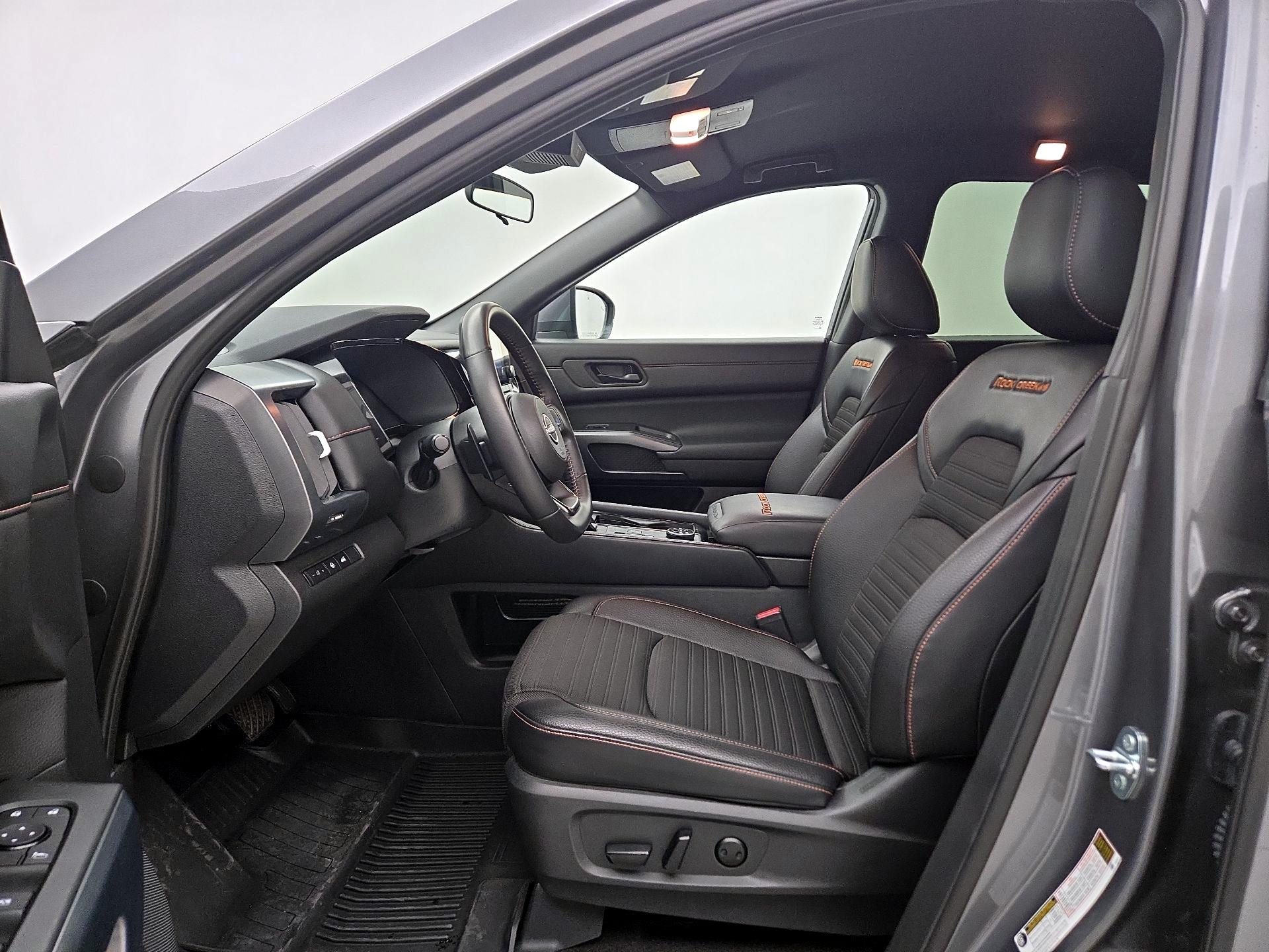 Thumbnail: 2025 Nissan Pathfinder - 11