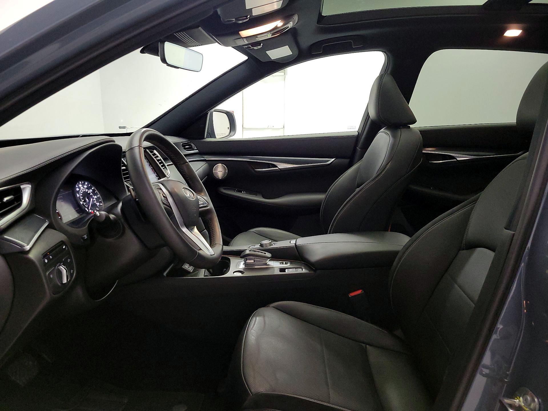 Thumbnail: 2025 INFINITI QX50 - 11