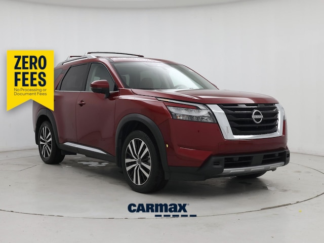 Red 2025 Nissan Pathfinder SUV / Crossover Front-Wheel Drive Automatic