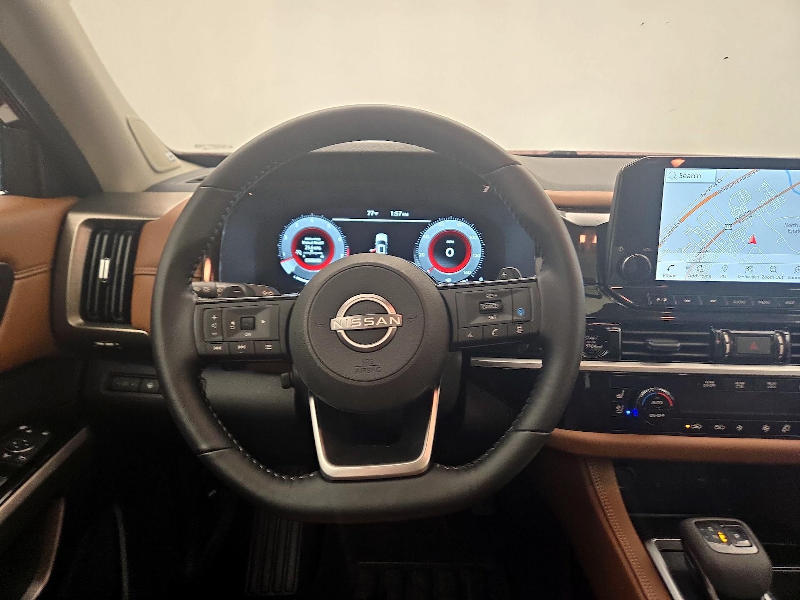 2025 Nissan Pathfinder Platinum - Photo 11