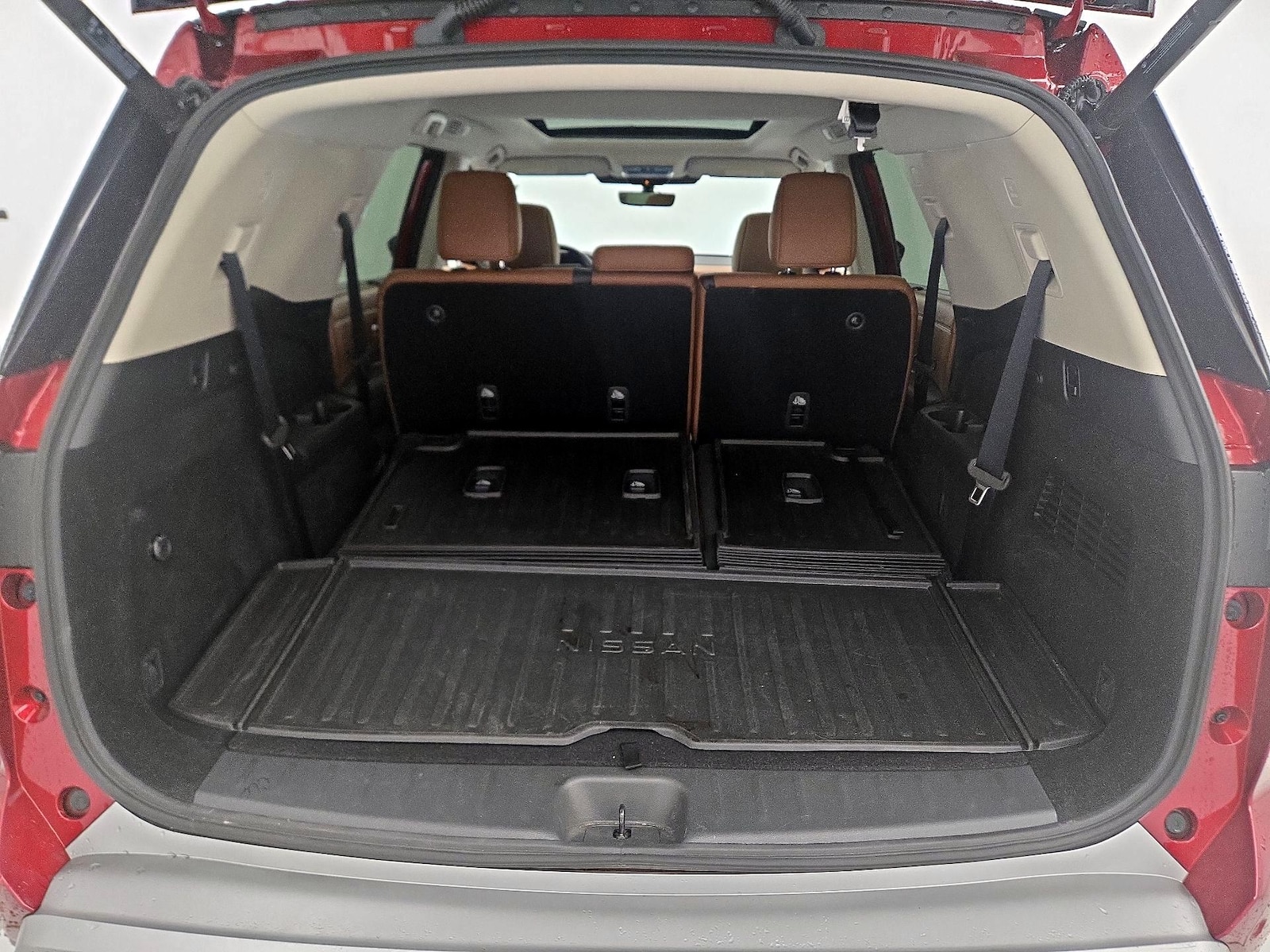 2025 Nissan Pathfinder Platinum - Photo 25