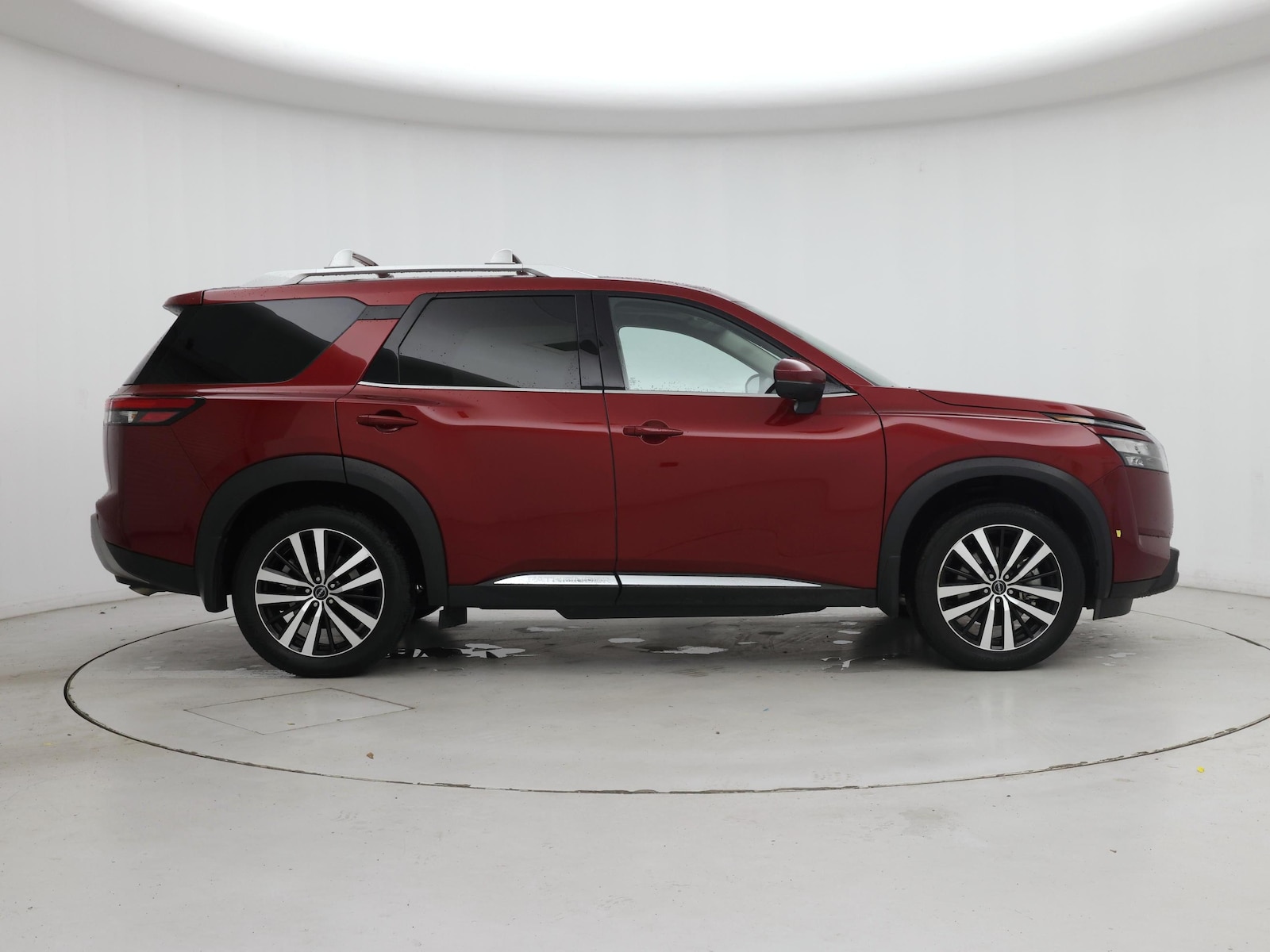 2025 Nissan Pathfinder Platinum - Photo 8