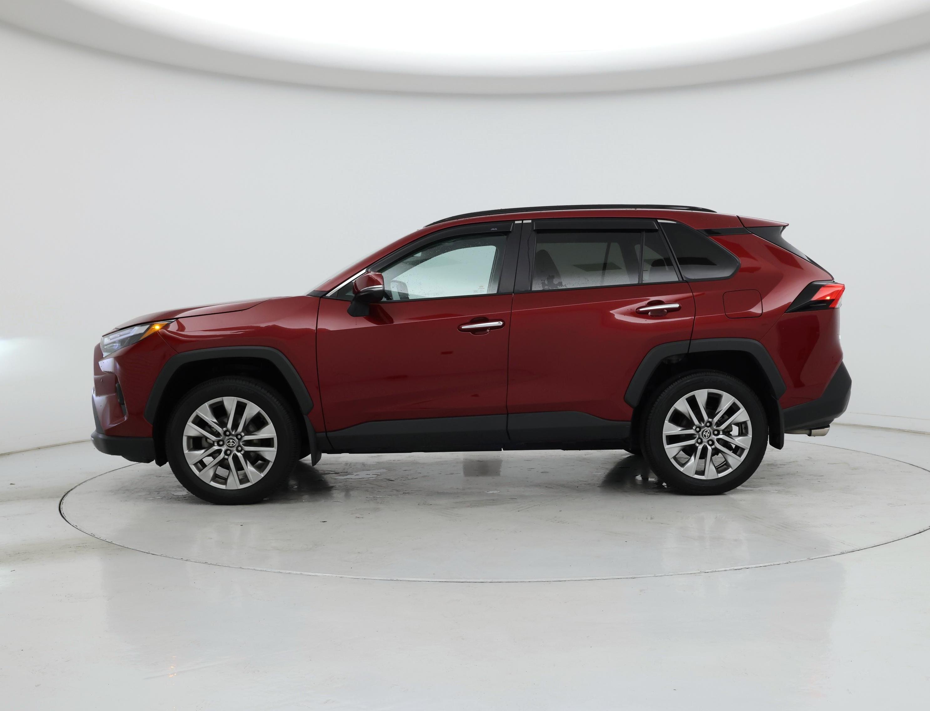 Thumbnail: 2024 Toyota RAV4 - 3