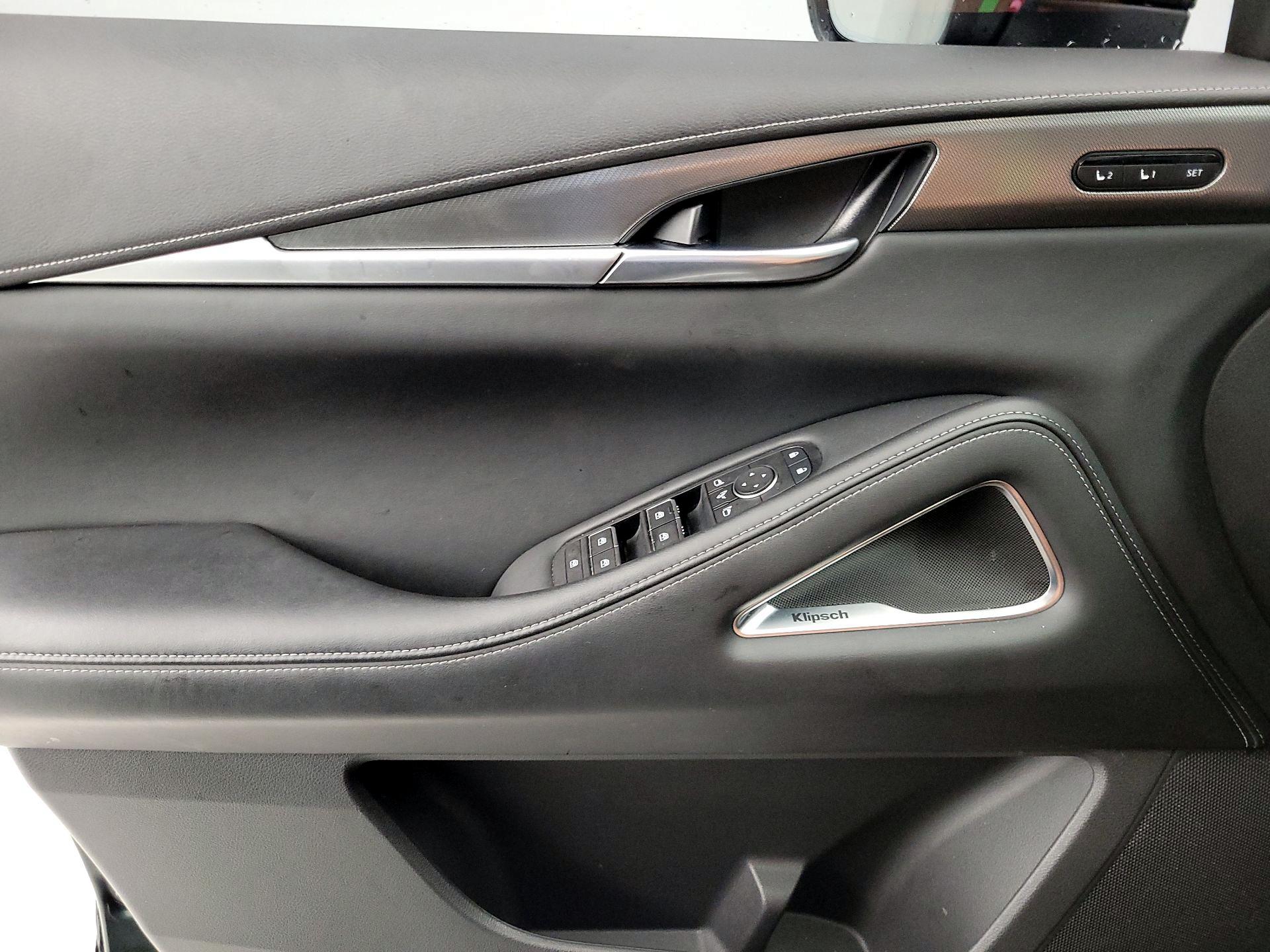 Thumbnail: 2026 INFINITI QX60 - 12
