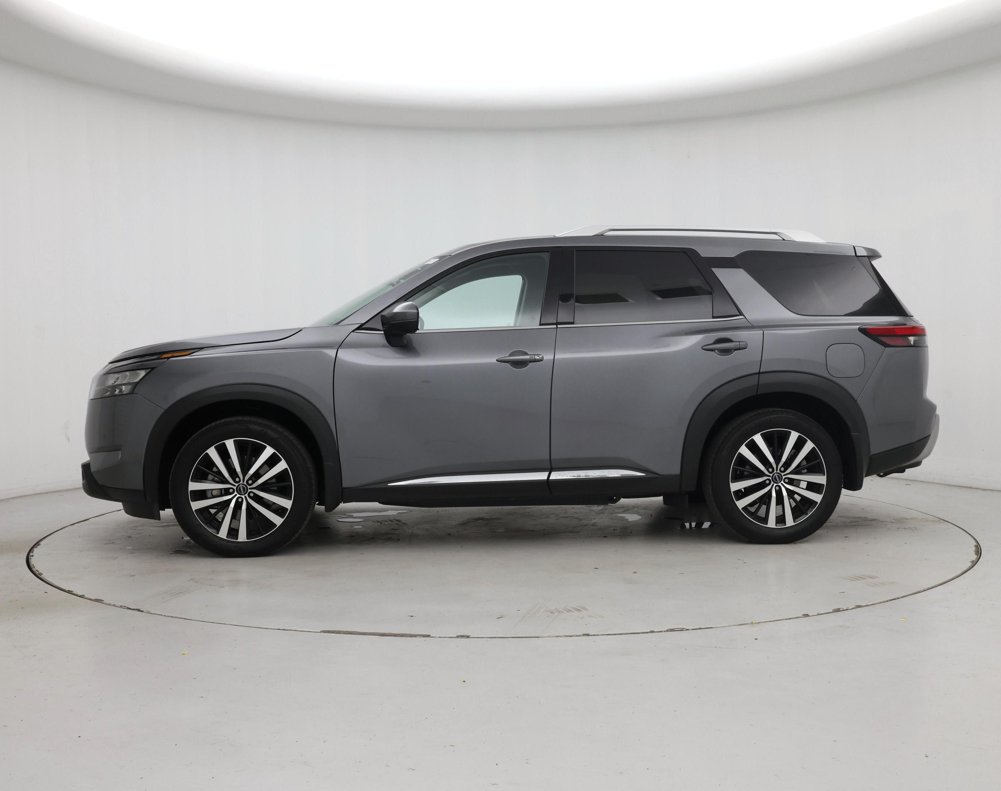 Thumbnail: 2025 Nissan Pathfinder - 3