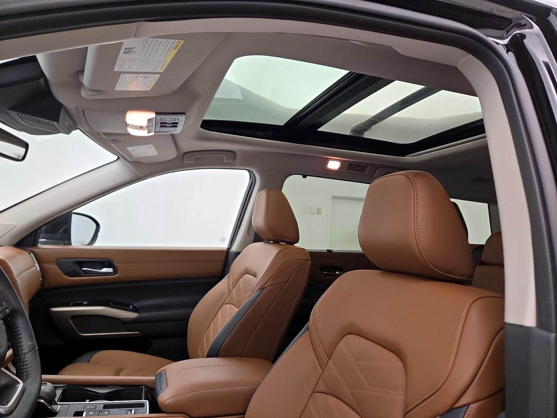 Thumbnail: 2025 Nissan Pathfinder - 20