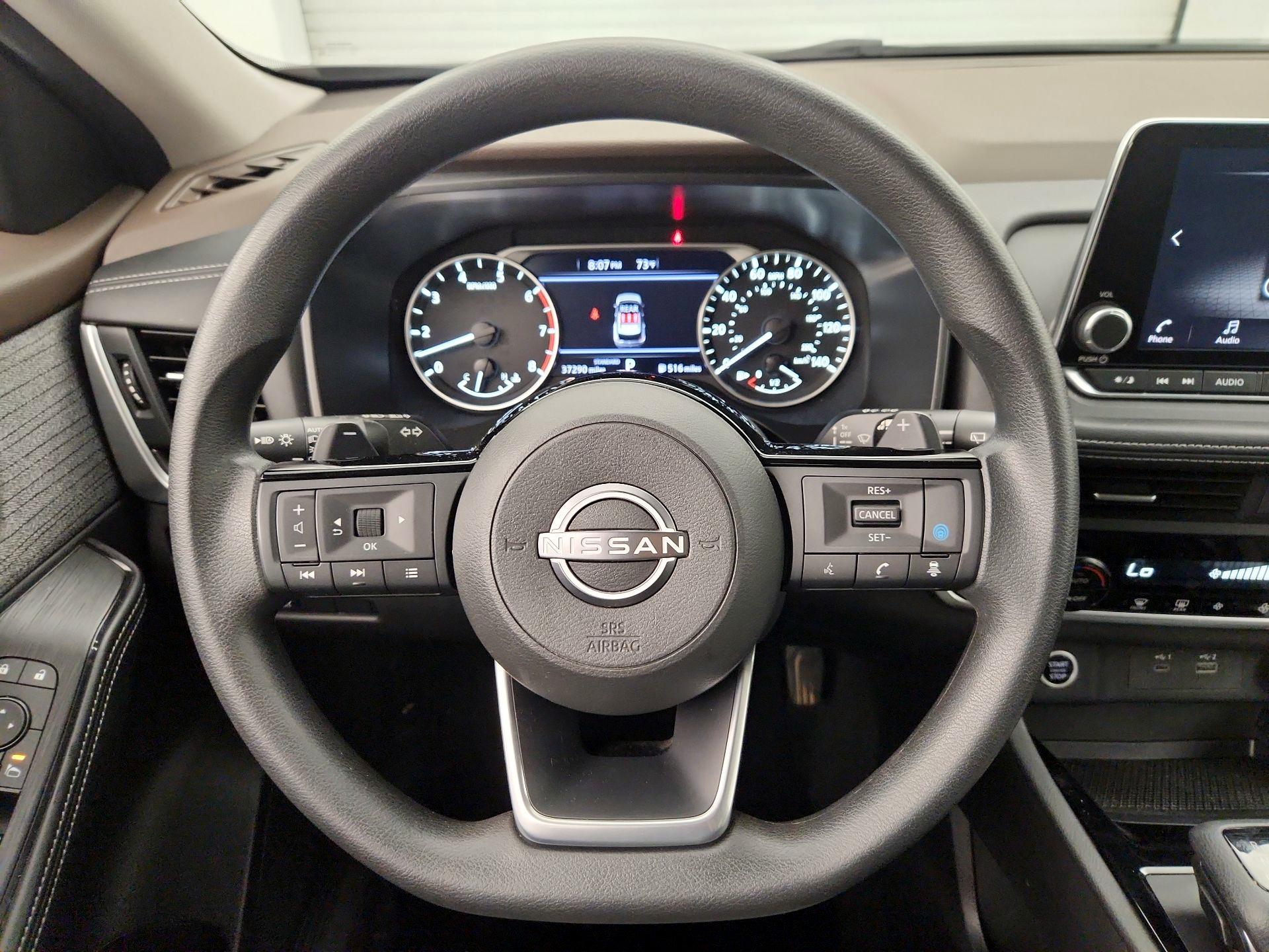 Thumbnail: 2023 Nissan Rogue - 10