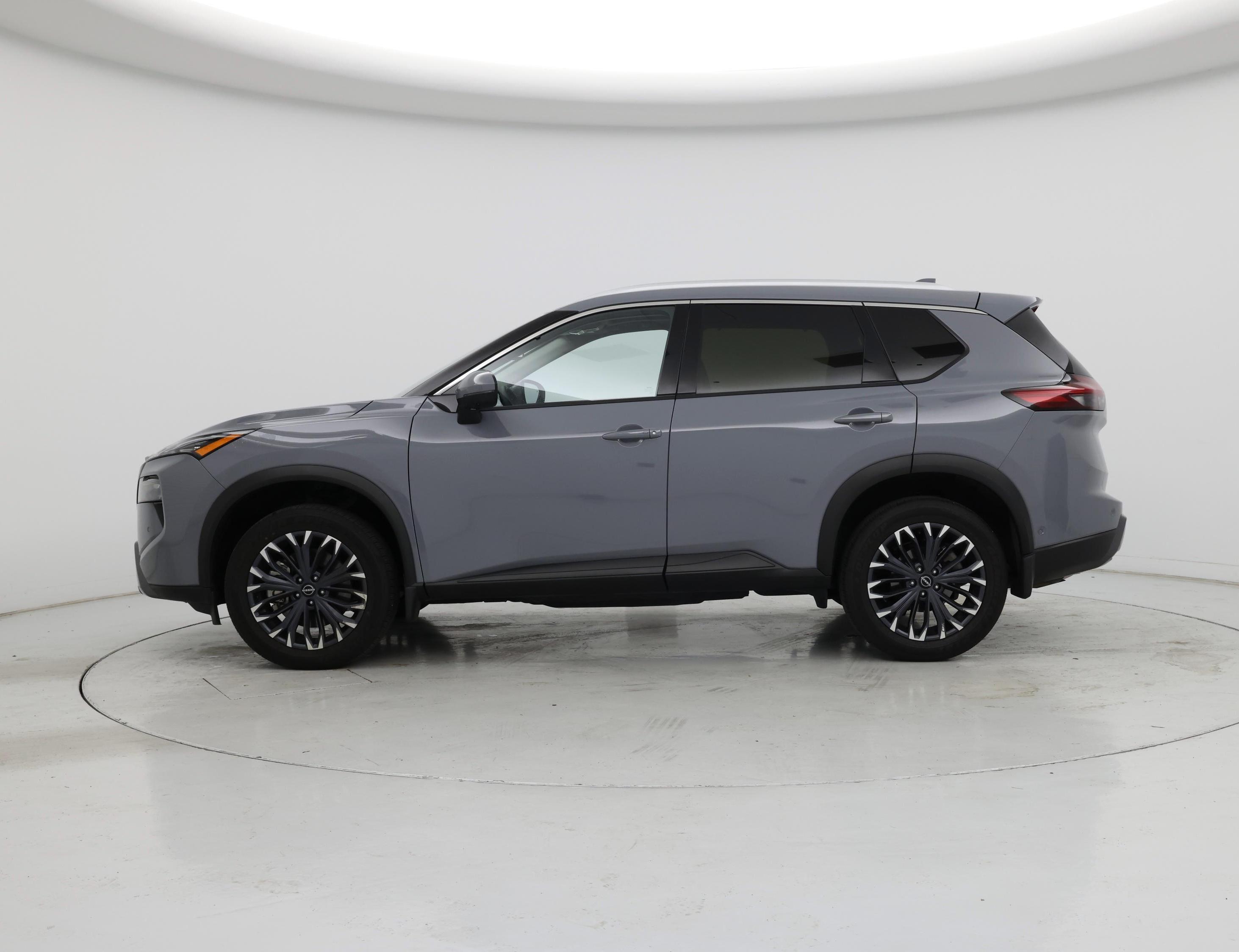 Thumbnail: 2025 Nissan Rogue - 3