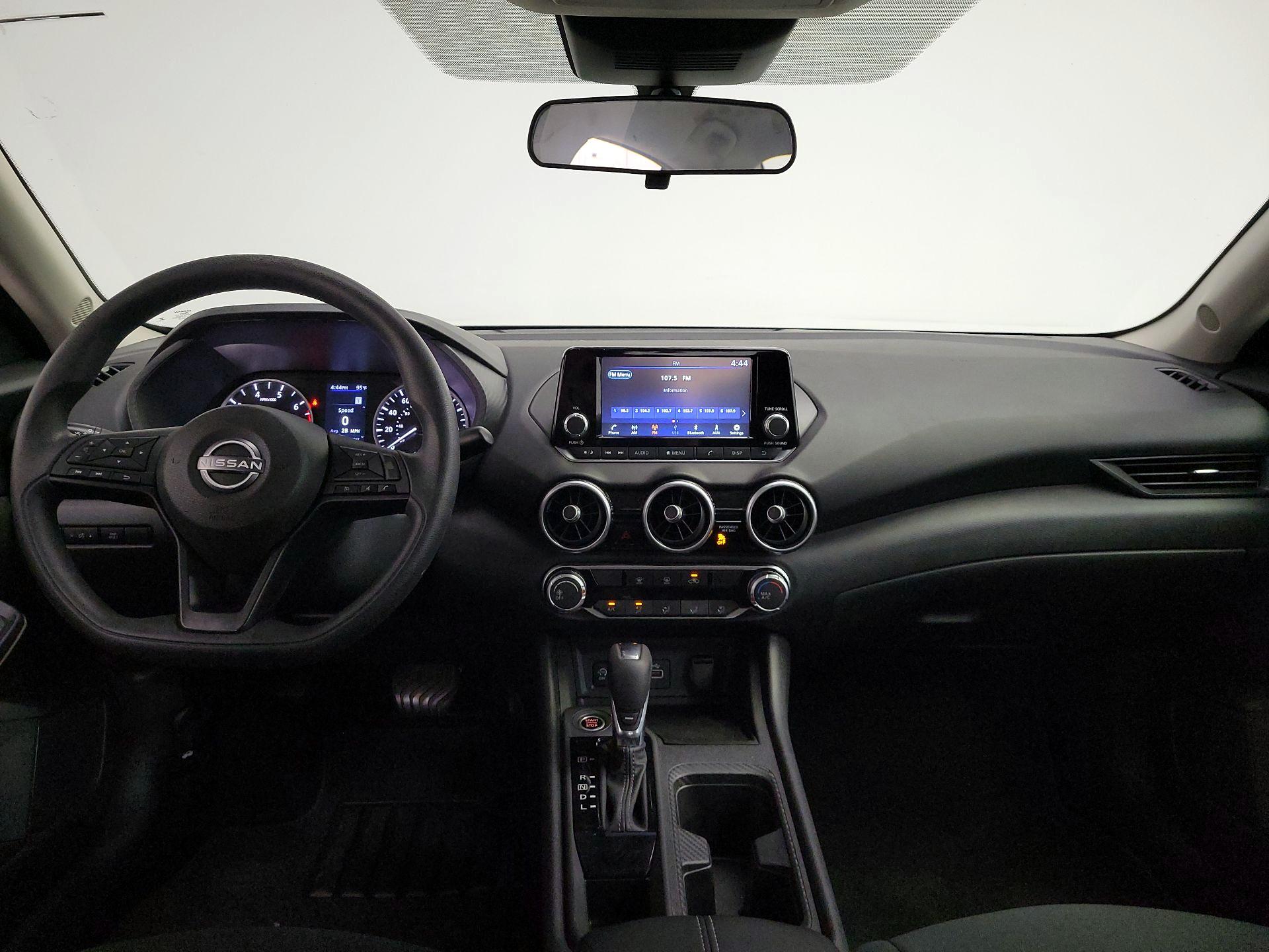 Thumbnail: 2024 Nissan Sentra - 9