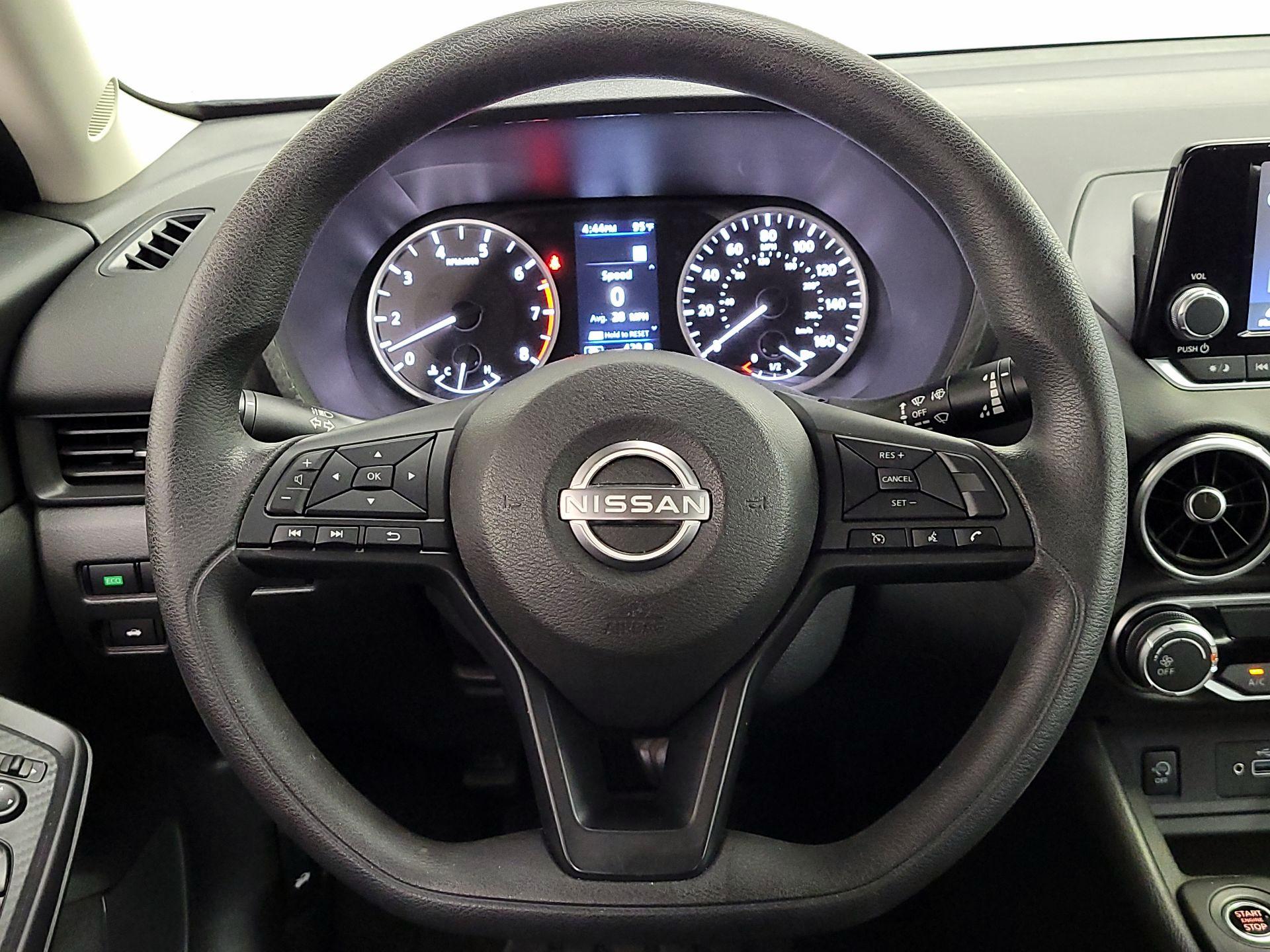 Thumbnail: 2024 Nissan Sentra - 10